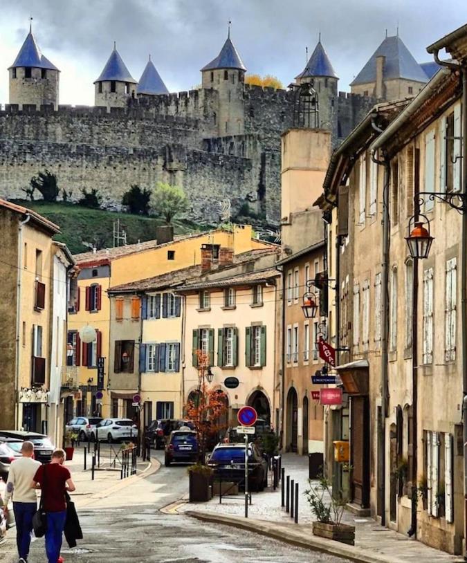 Les Florentines view 2