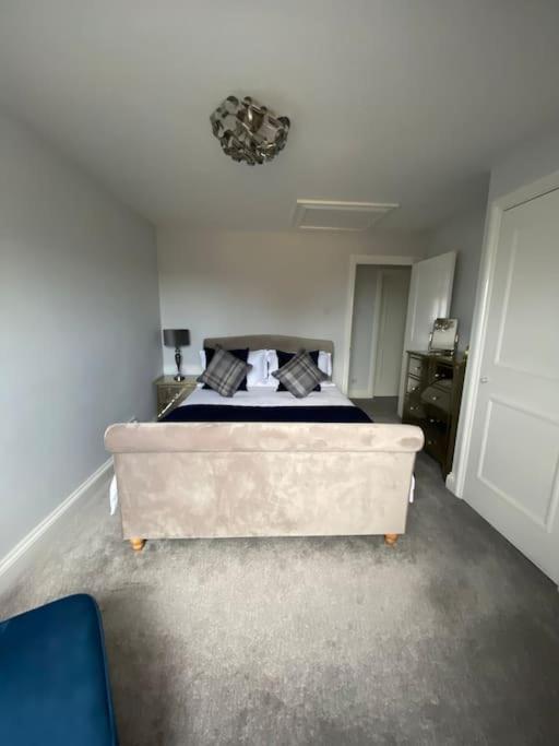 Stunning Apartment In The Heart of Broadway view 2