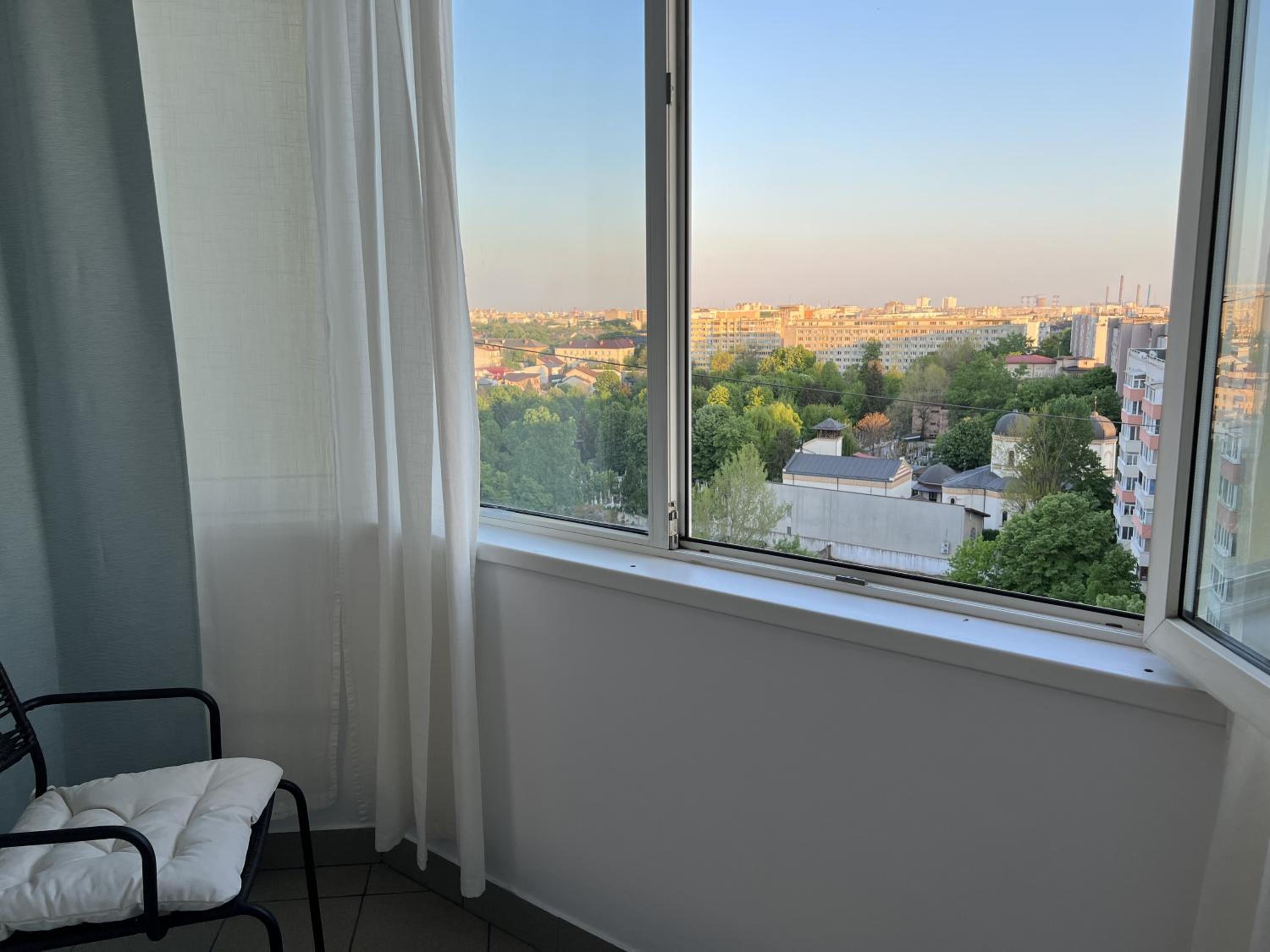 Studio Cochet view 4
