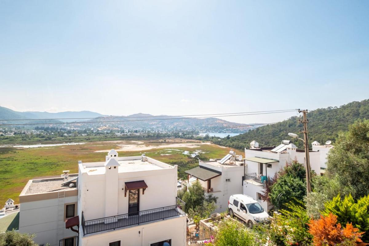 Impressive House near Paradise Bay in Bodrum view 4