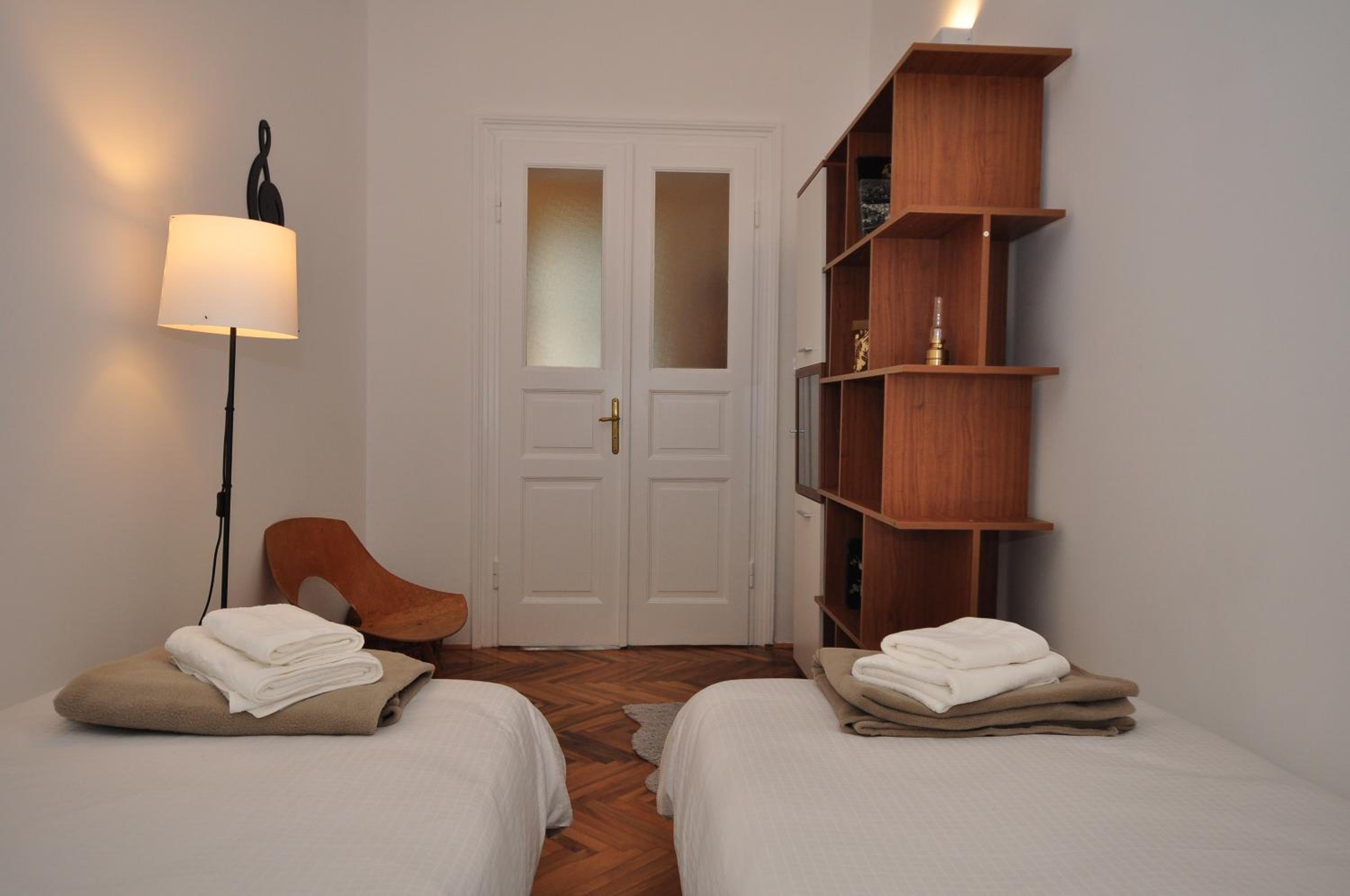 Apartment Moel Split
