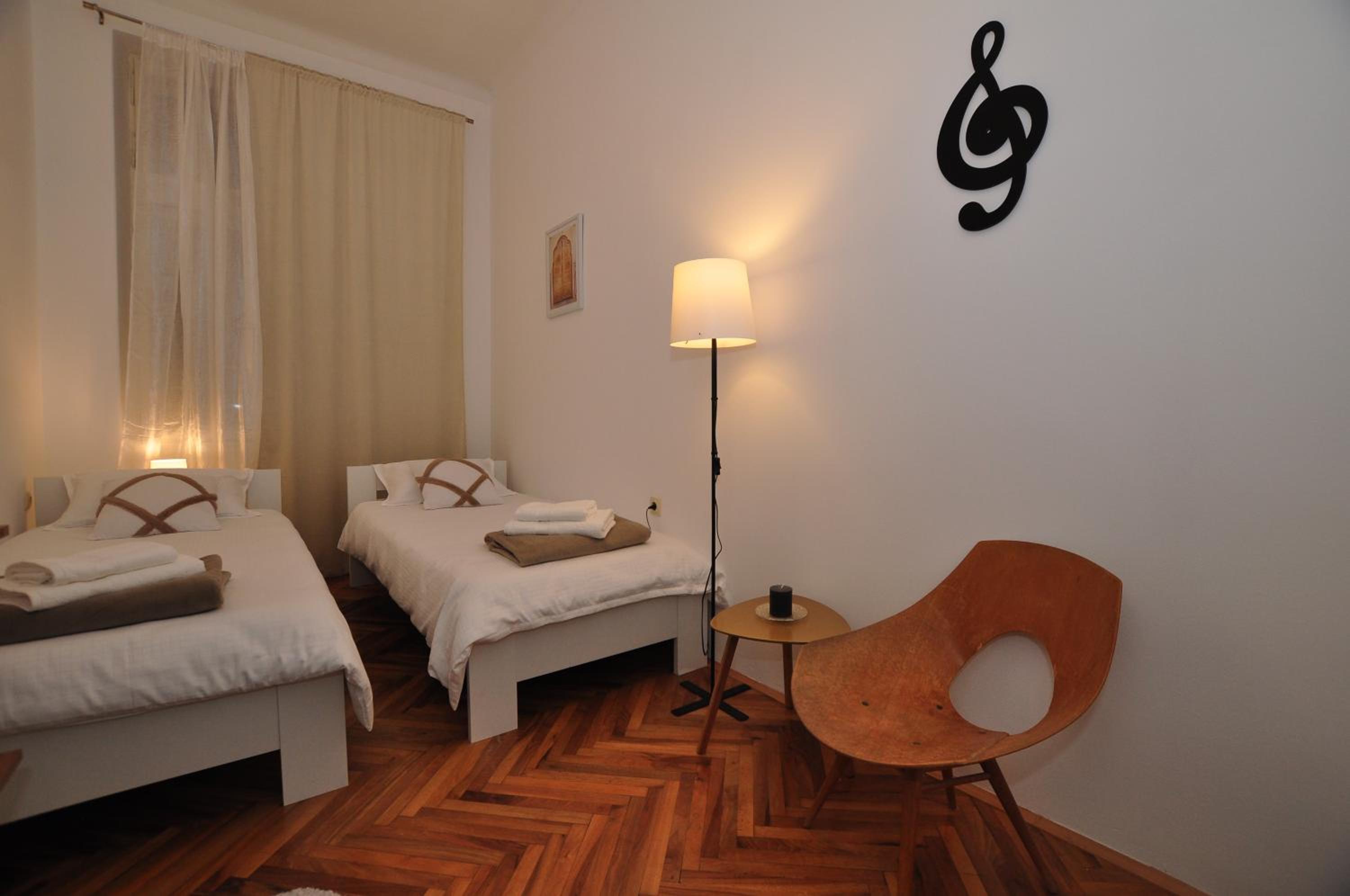 Apartment Moel Split