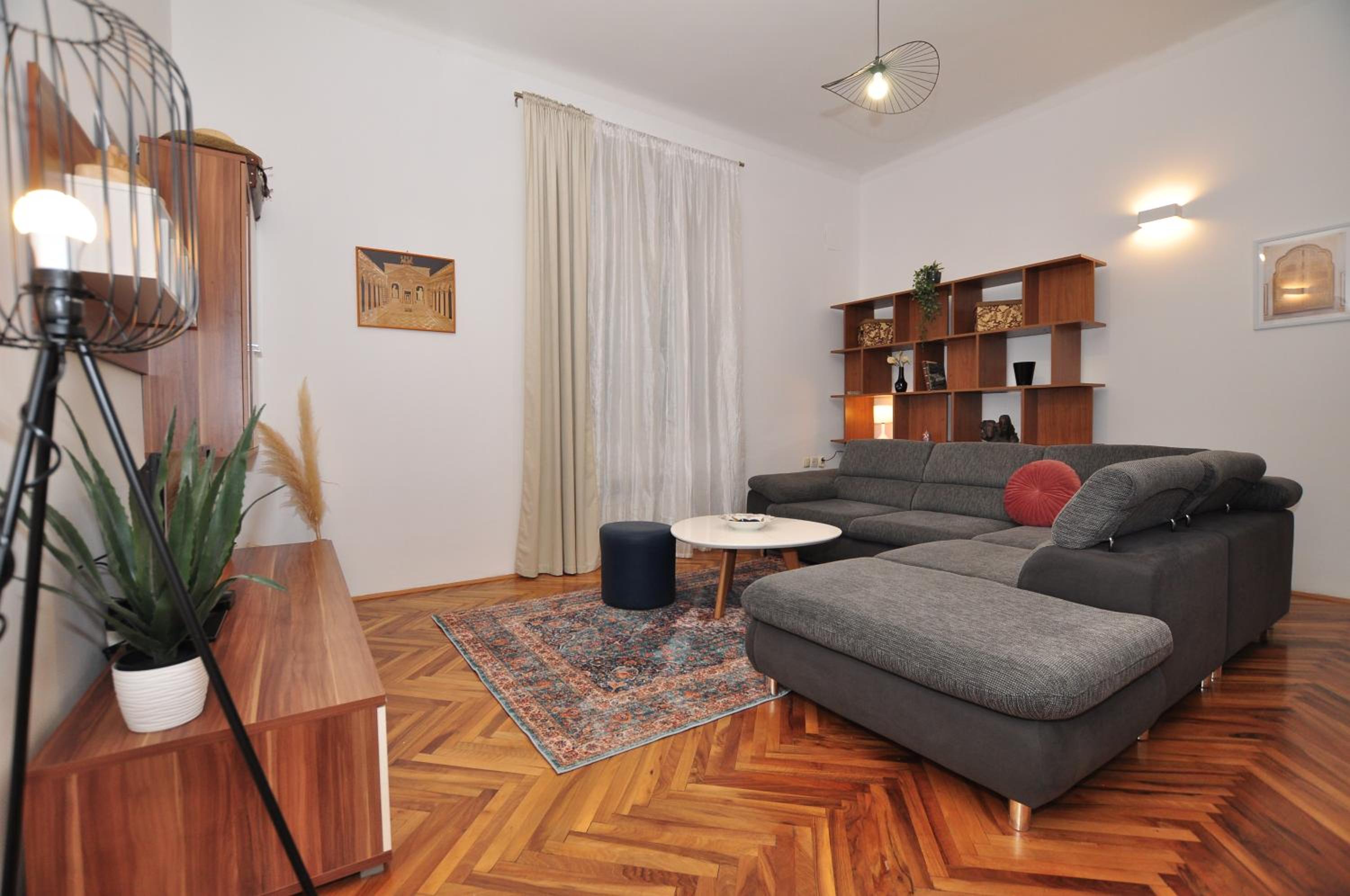 Apartment Moel Split