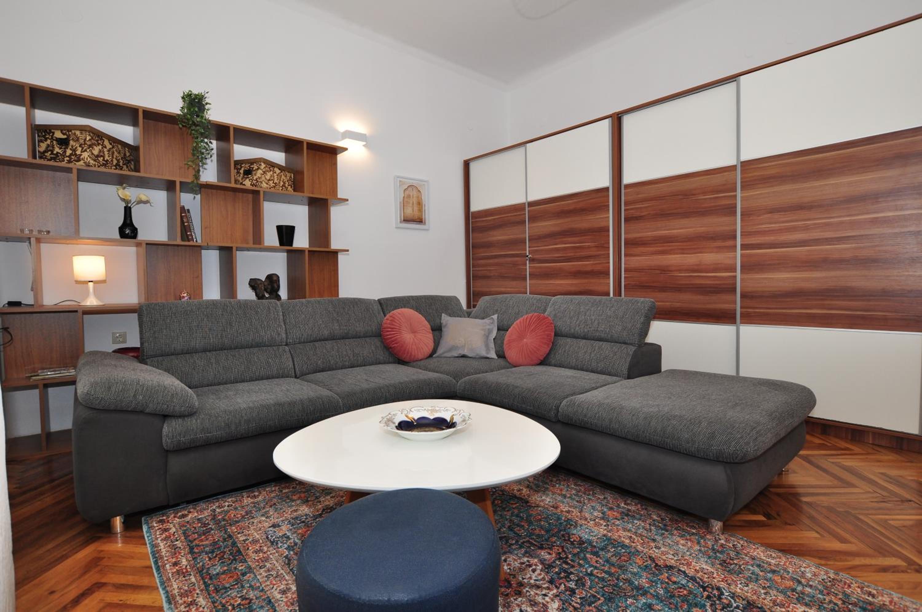 Apartment Moel Split