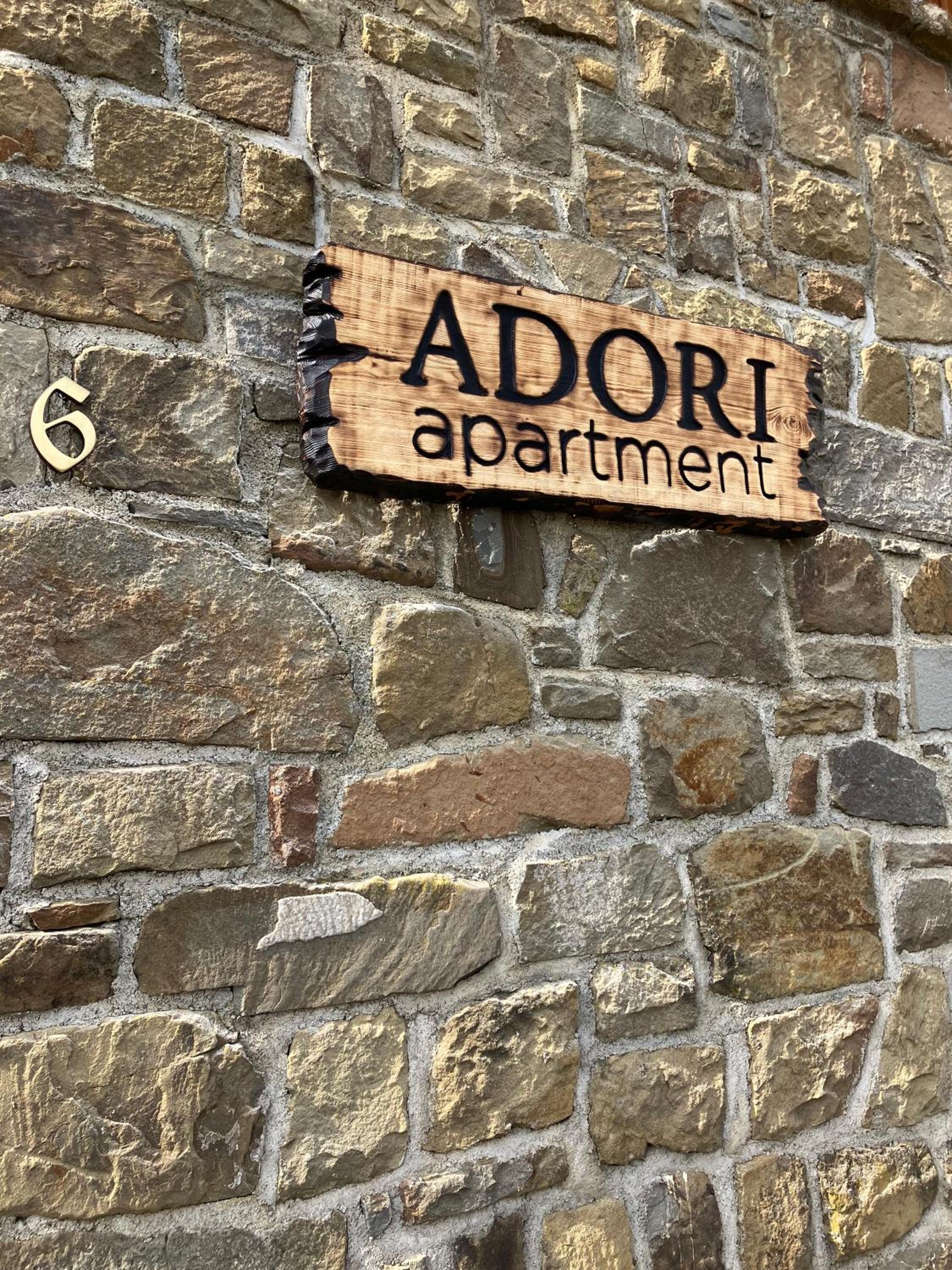 ADORI