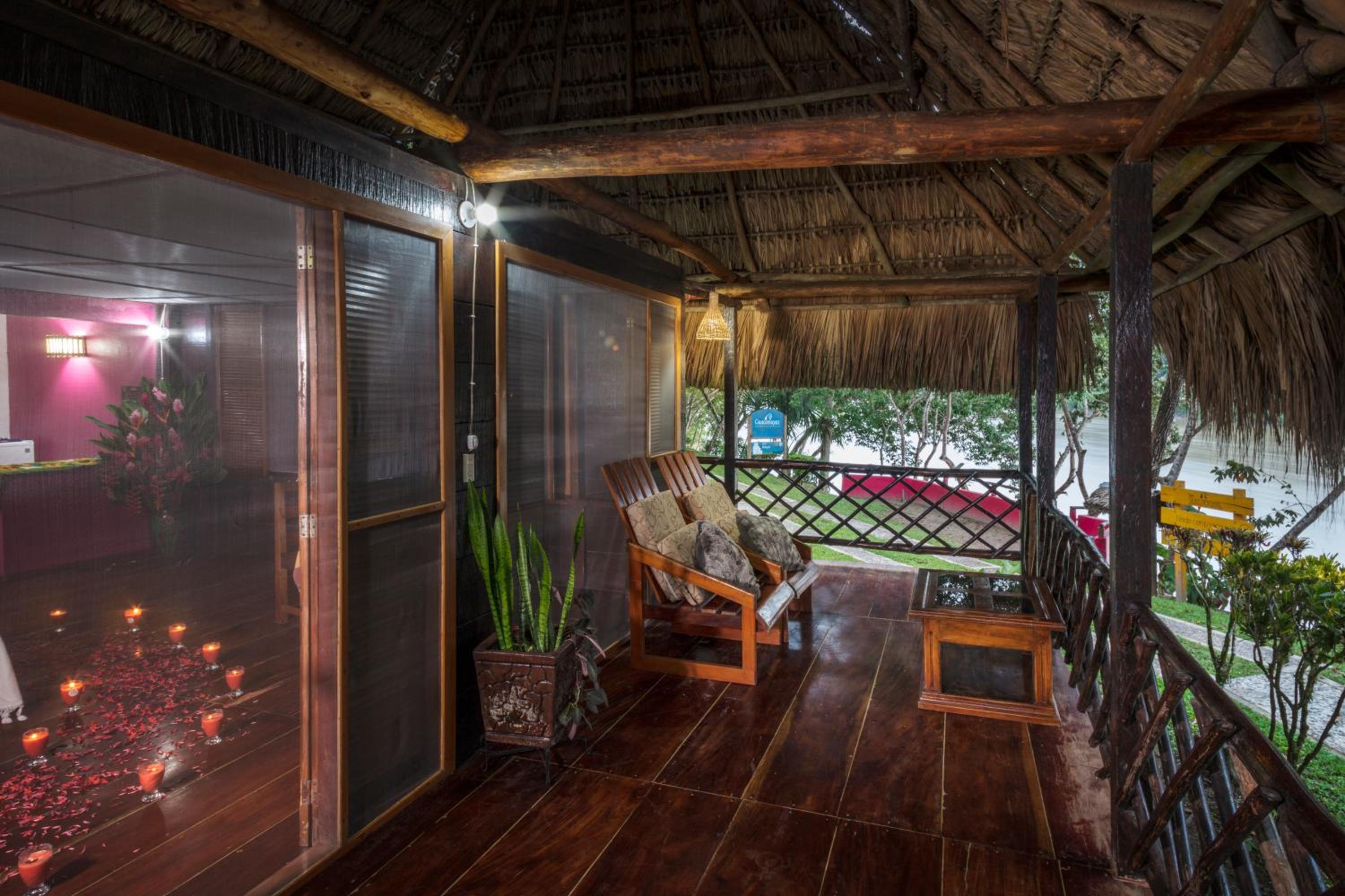 Las Guacamayas Lodge, Selva Lacandona, Chiapas México view 5