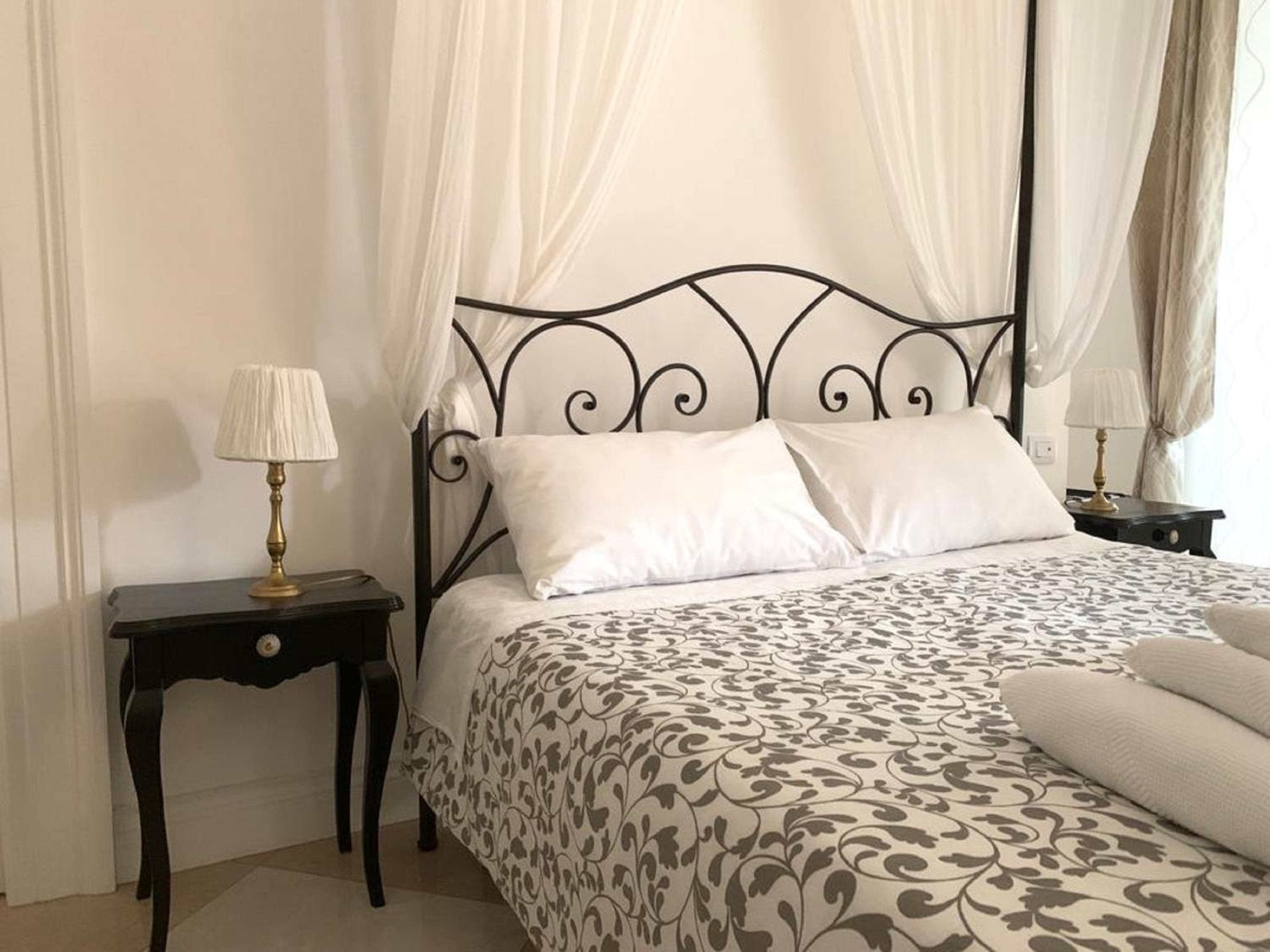 BED & BREAKFAST PL PALACE