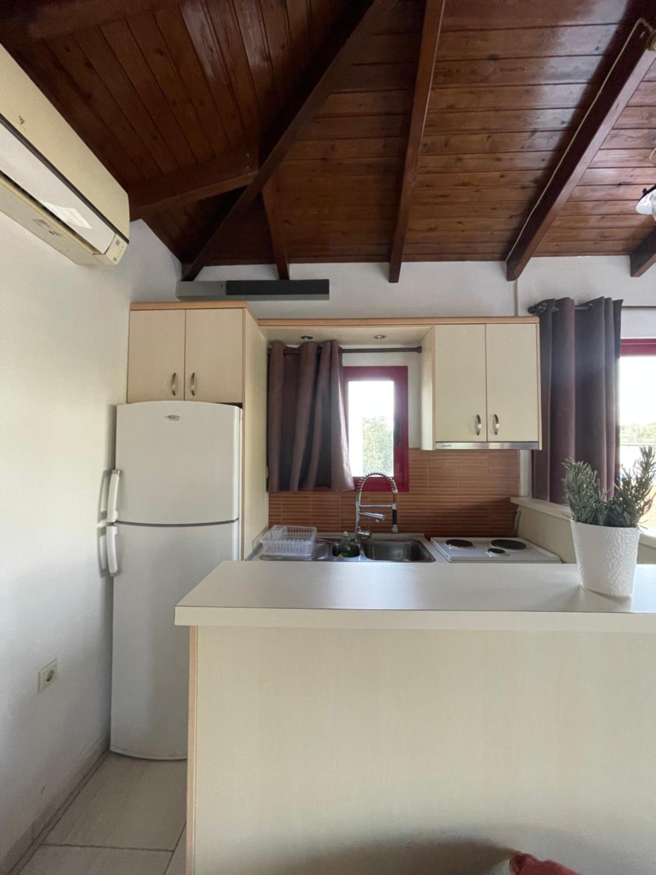 Country Lux Apartment near Airport view 5