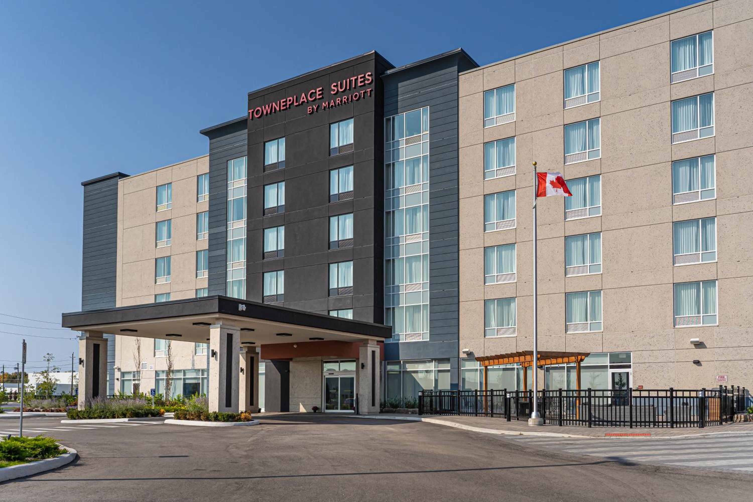 Brantford Vacations - TownePlace Suites by Marriott Brantford and Conference Centre - Property Image 88