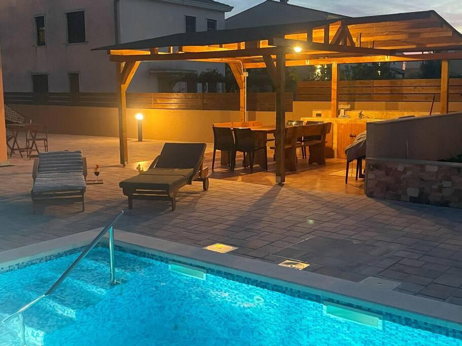 Villa Rosa Apartman view 3