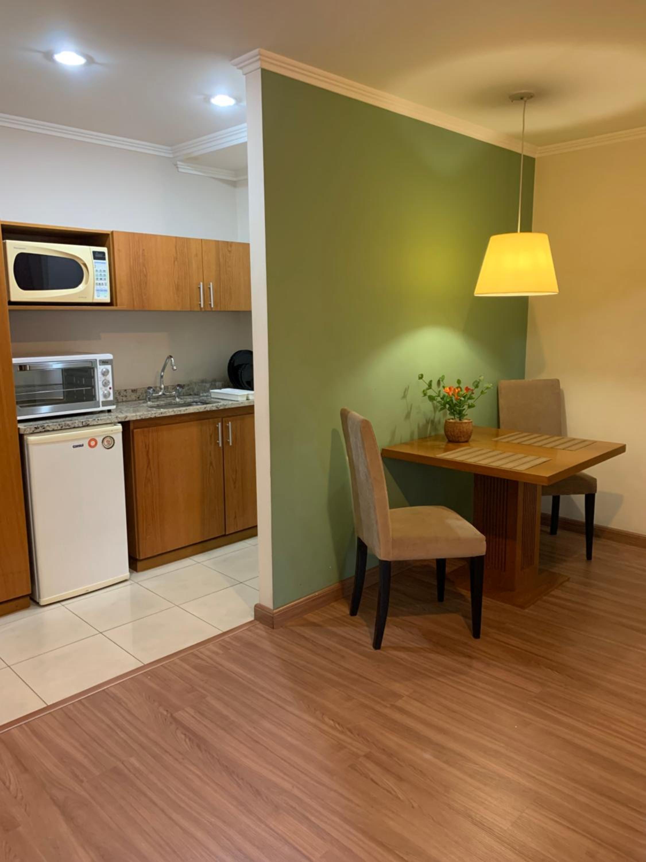 EXECUTIVE SUITE 106a VILA OLIMPIA