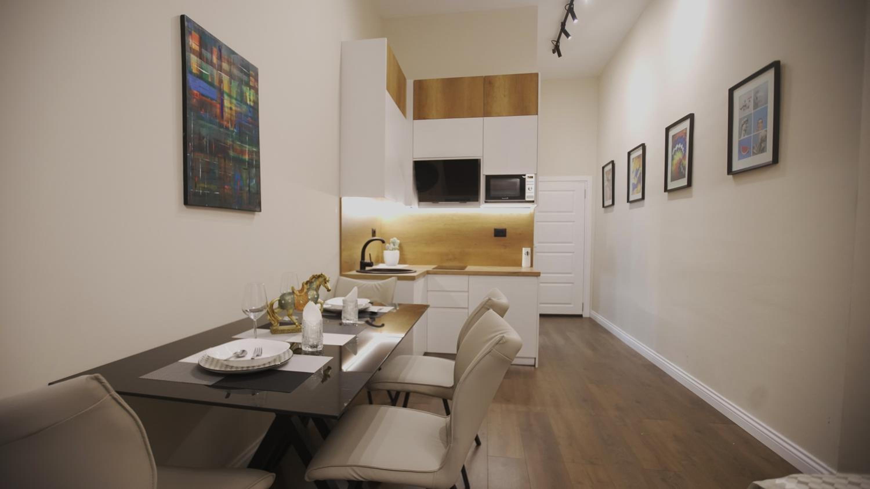Daily Rent Studio Apartments