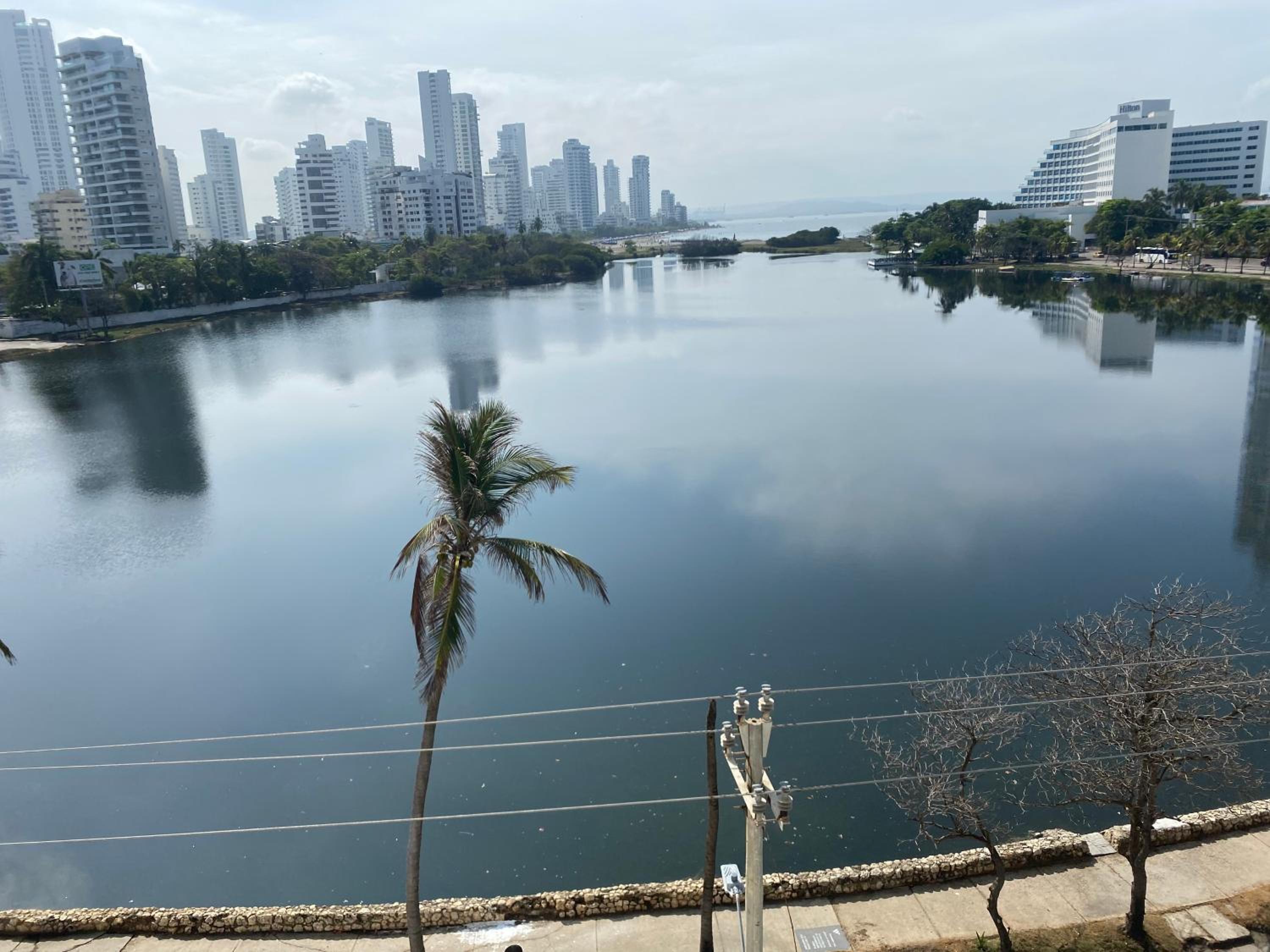Apartamento lujoso a un minuto de la playa del laguito, la mejor playa de Cartagena de Indias
