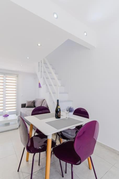 Ageri Suite view 5