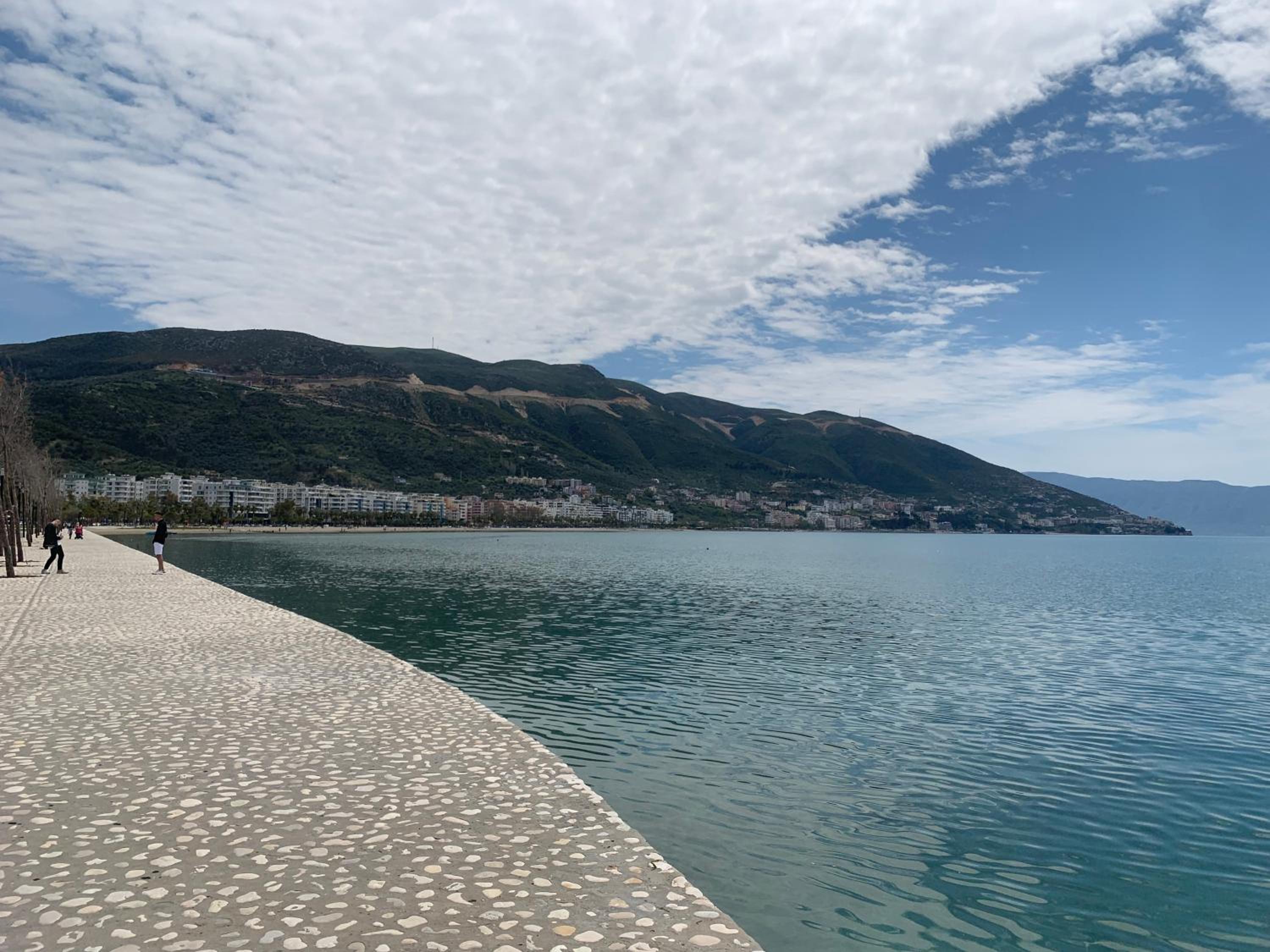 Garzoniere Grisi, Lungomare