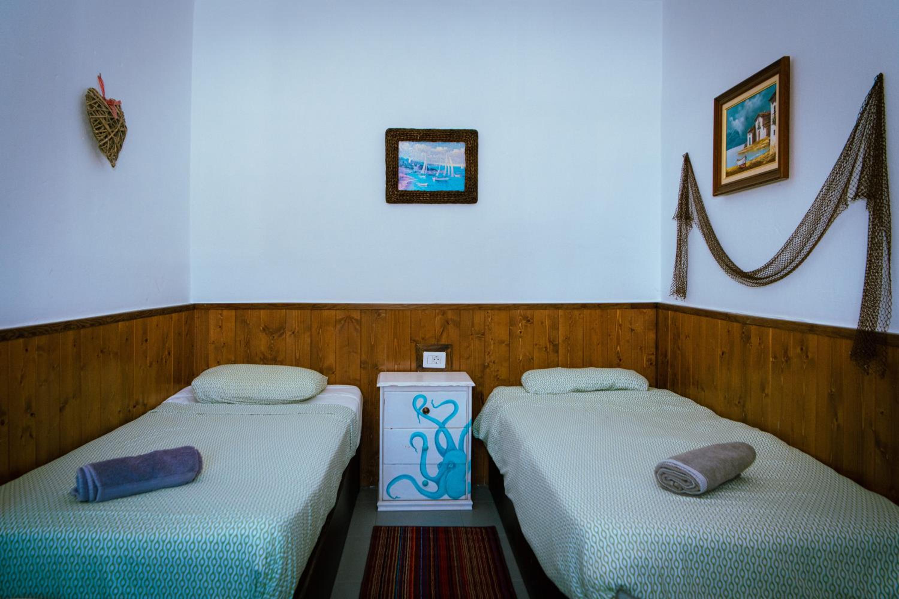 Hostel Blue Lagoon