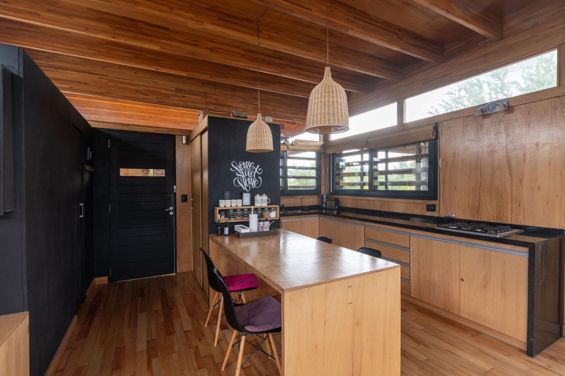 Eco Casa de Diseño en las Sierras