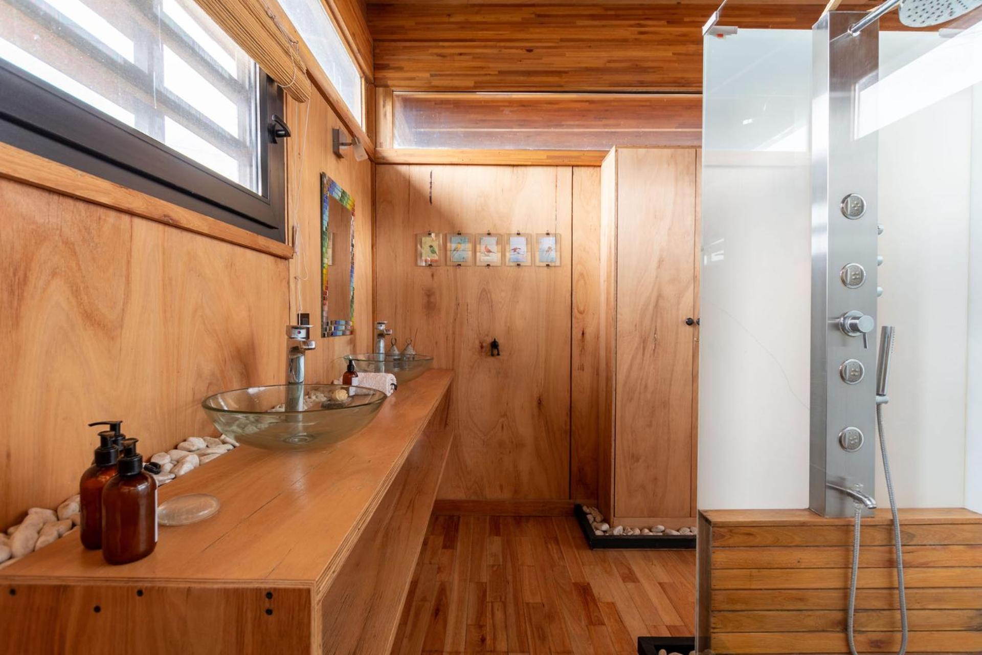 Eco Casa de Diseño en las Sierras