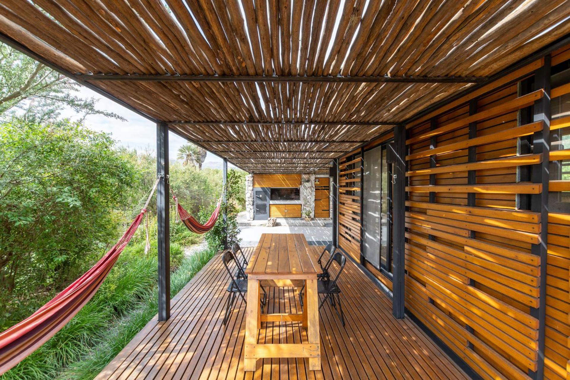 Eco Casa de Diseño en las Sierras