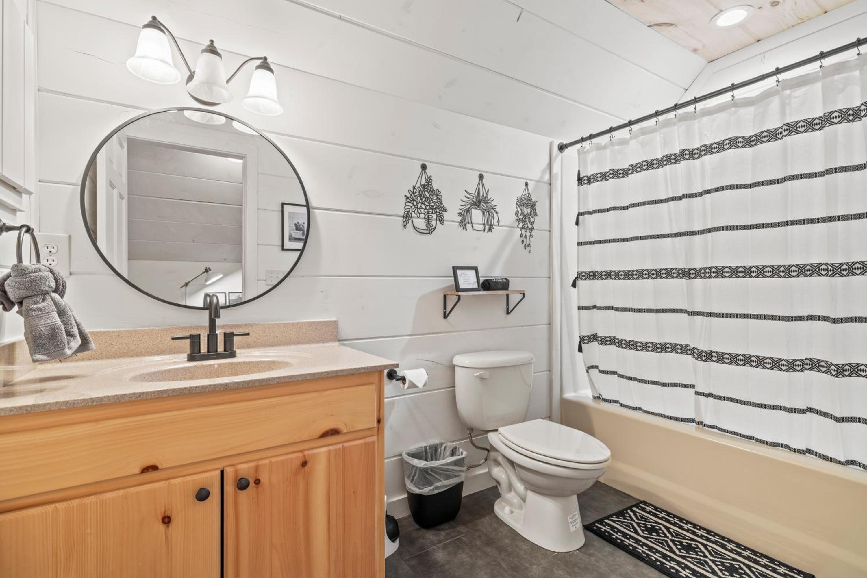 Timber Ridge Retreat