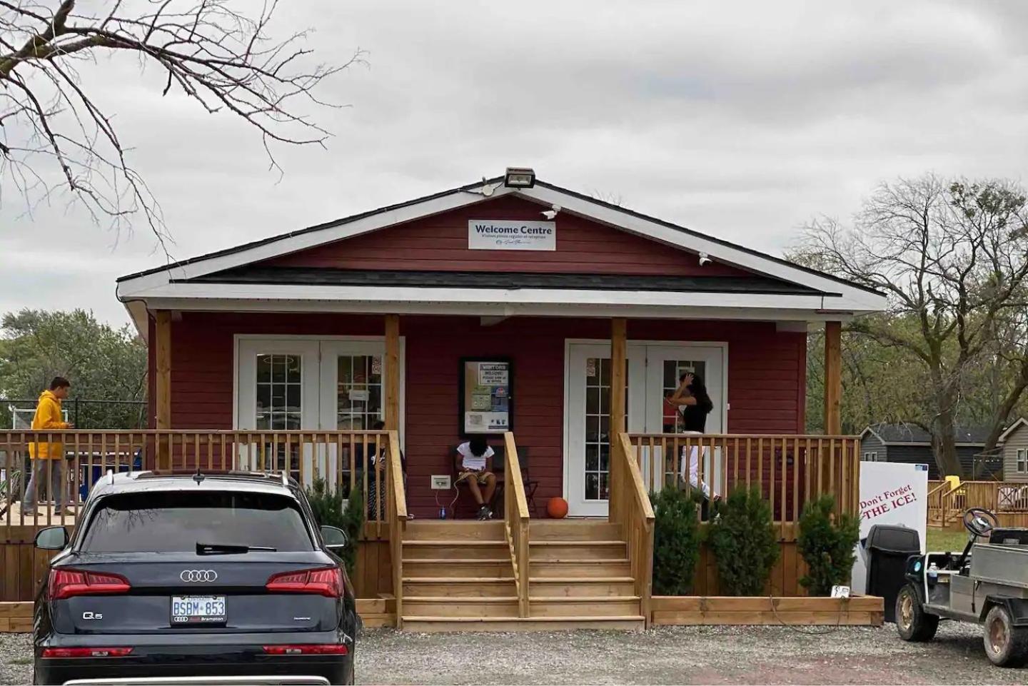 Falcon Cottages