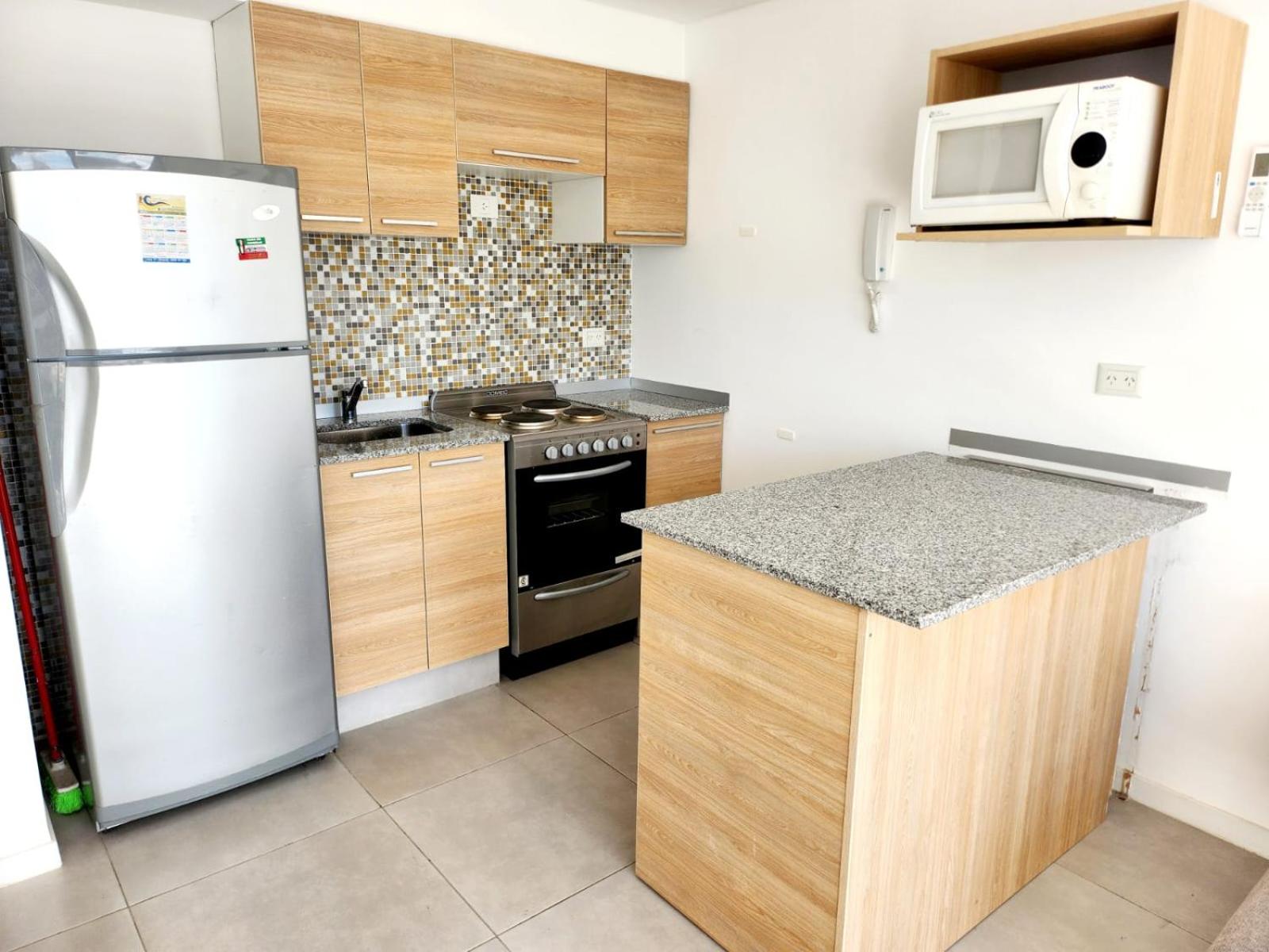 Dptos amoblados NQN - Excelente ubicacion- ZONA CENTRO