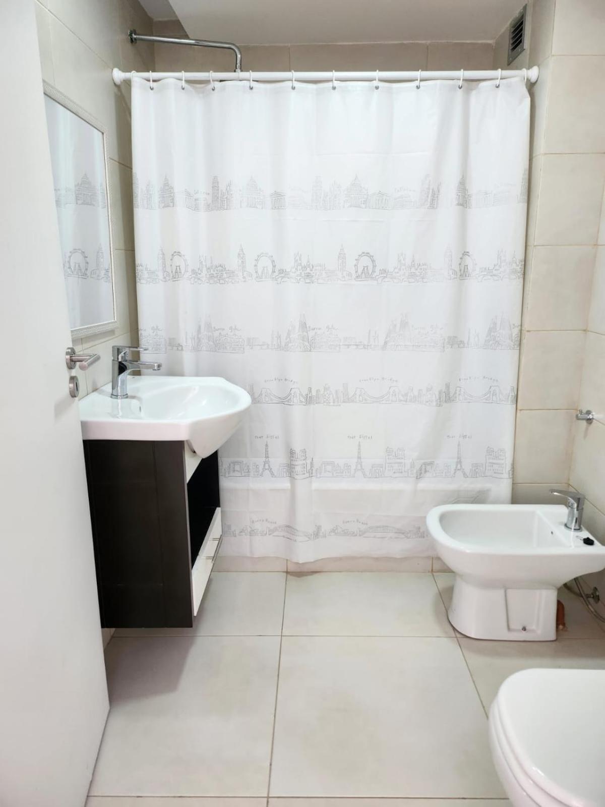 Dptos amoblados NQN - Excelente ubicacion- ZONA CENTRO