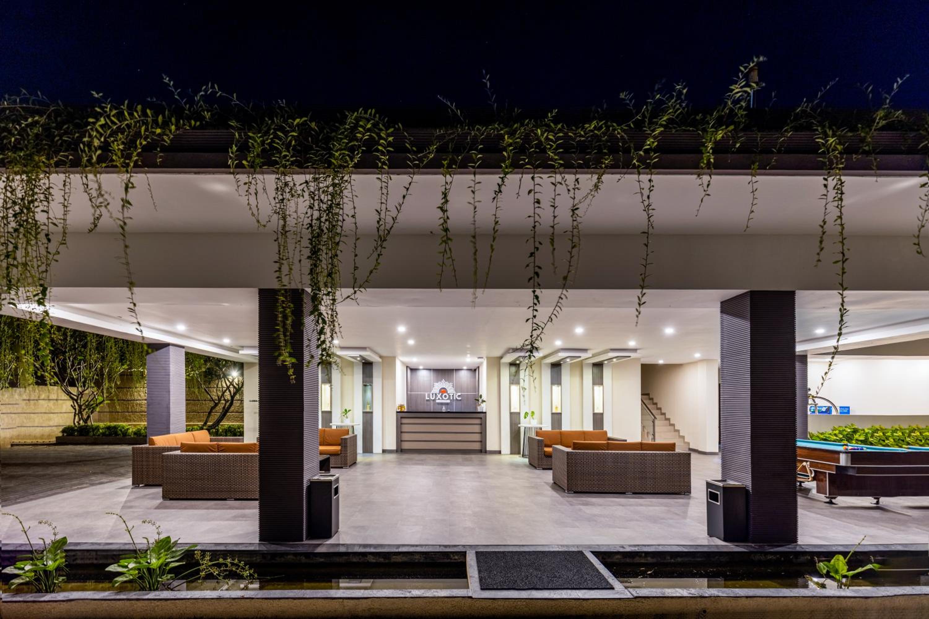Luxotic Private Villa and Resort — photo 17