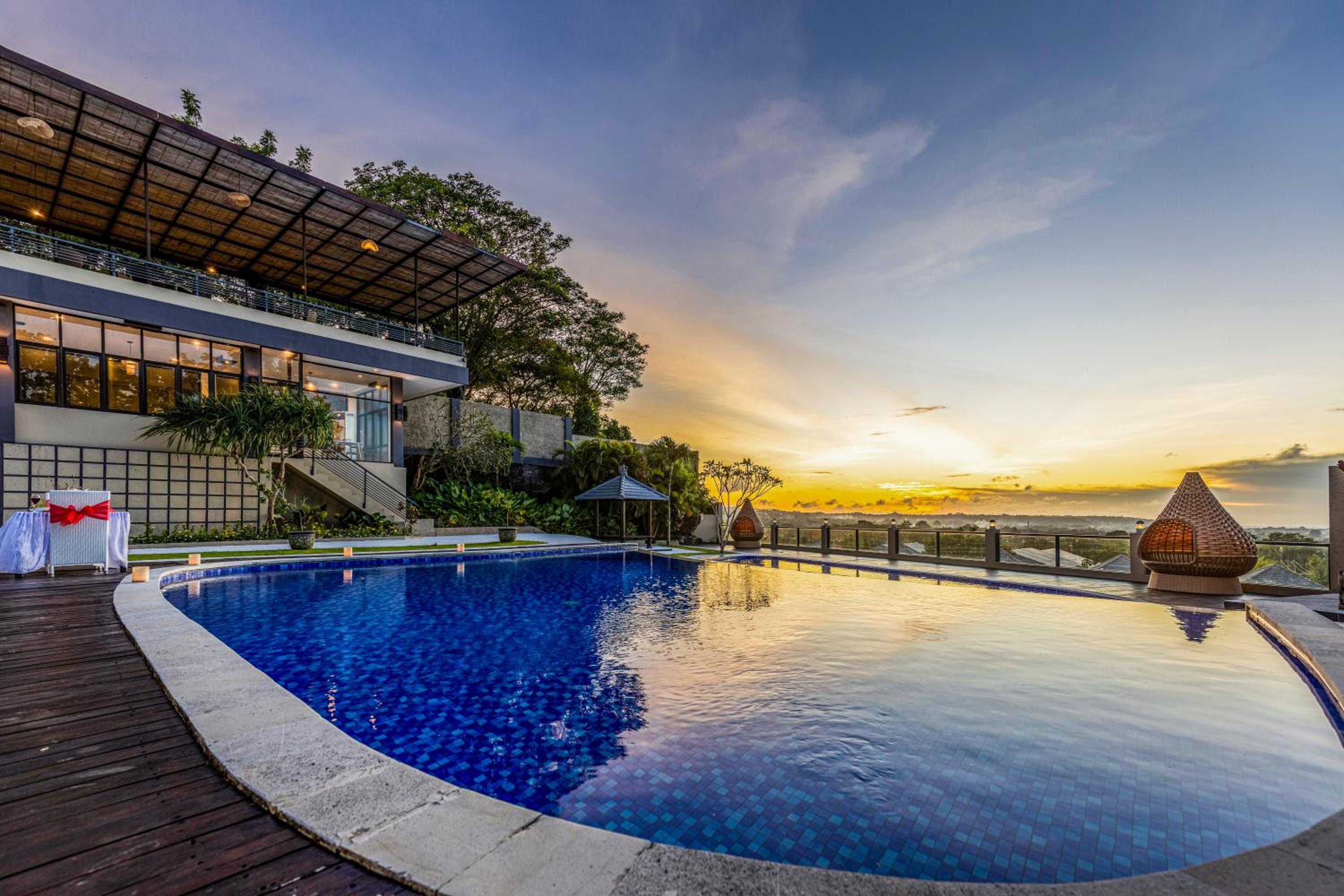 Luxotic Private Villa and Resort — photo 41