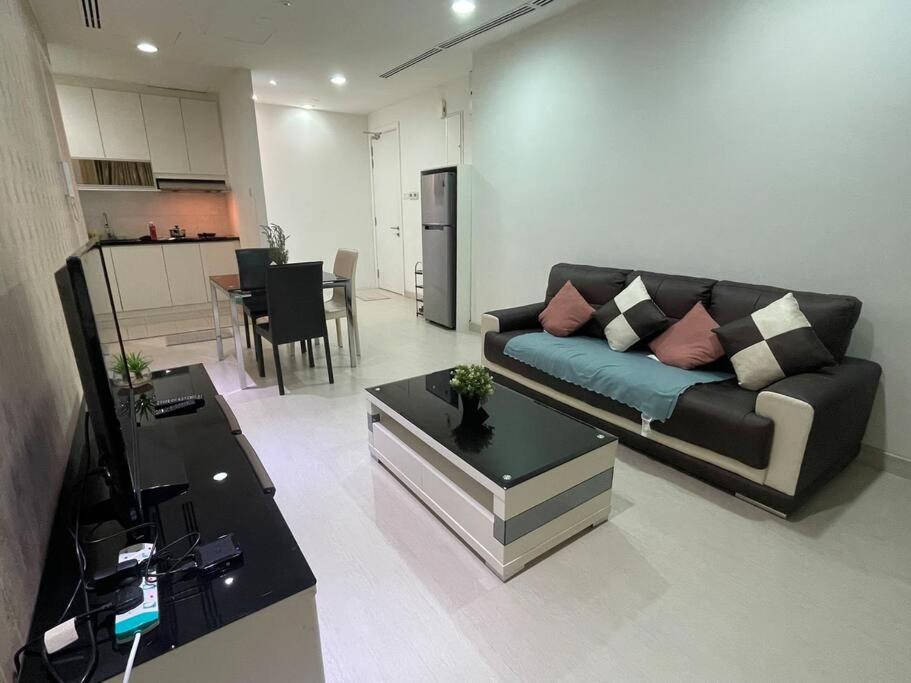 Binjai 8 Premium Soho, KLCC, nearby LRT by EC