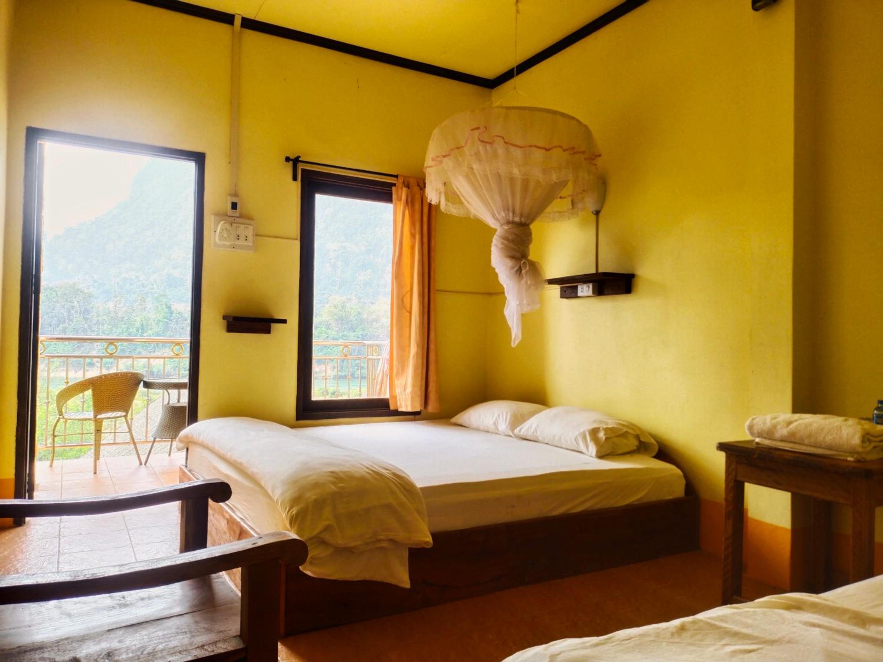Riverview Bungalows & GH