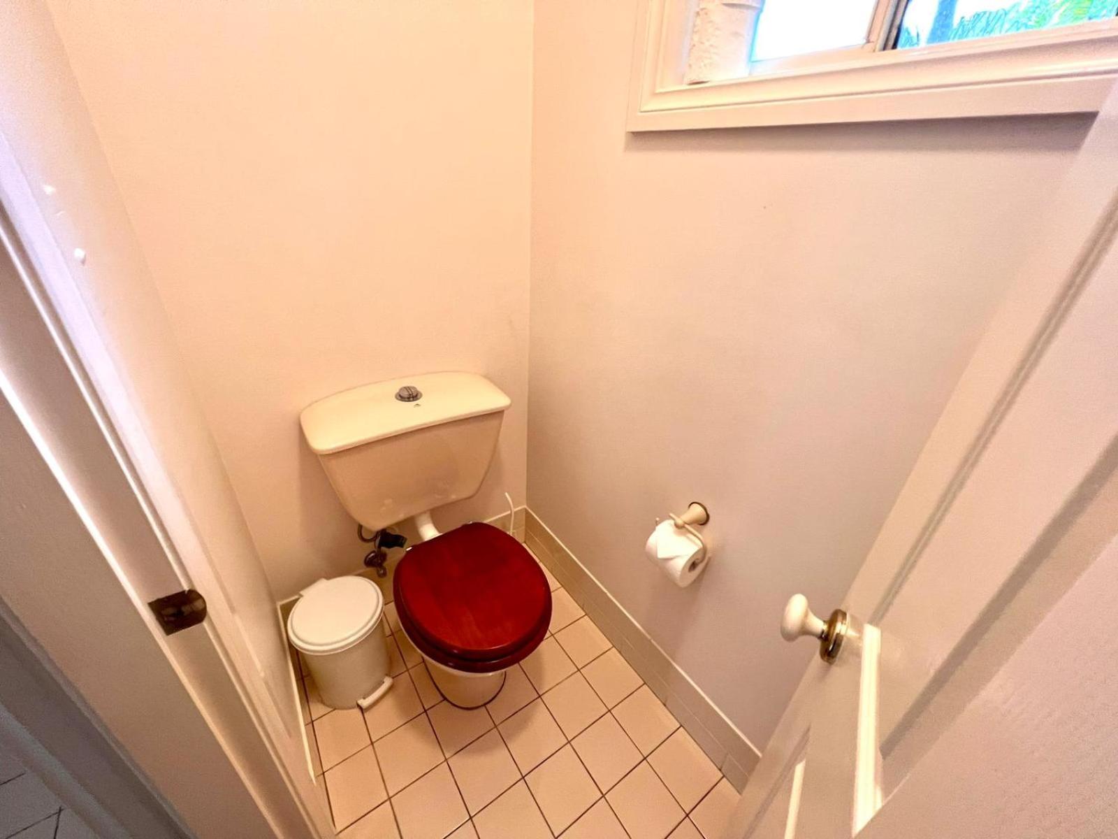 3 Bedroom Town house near Gosford CBD Sleeps 6 plus