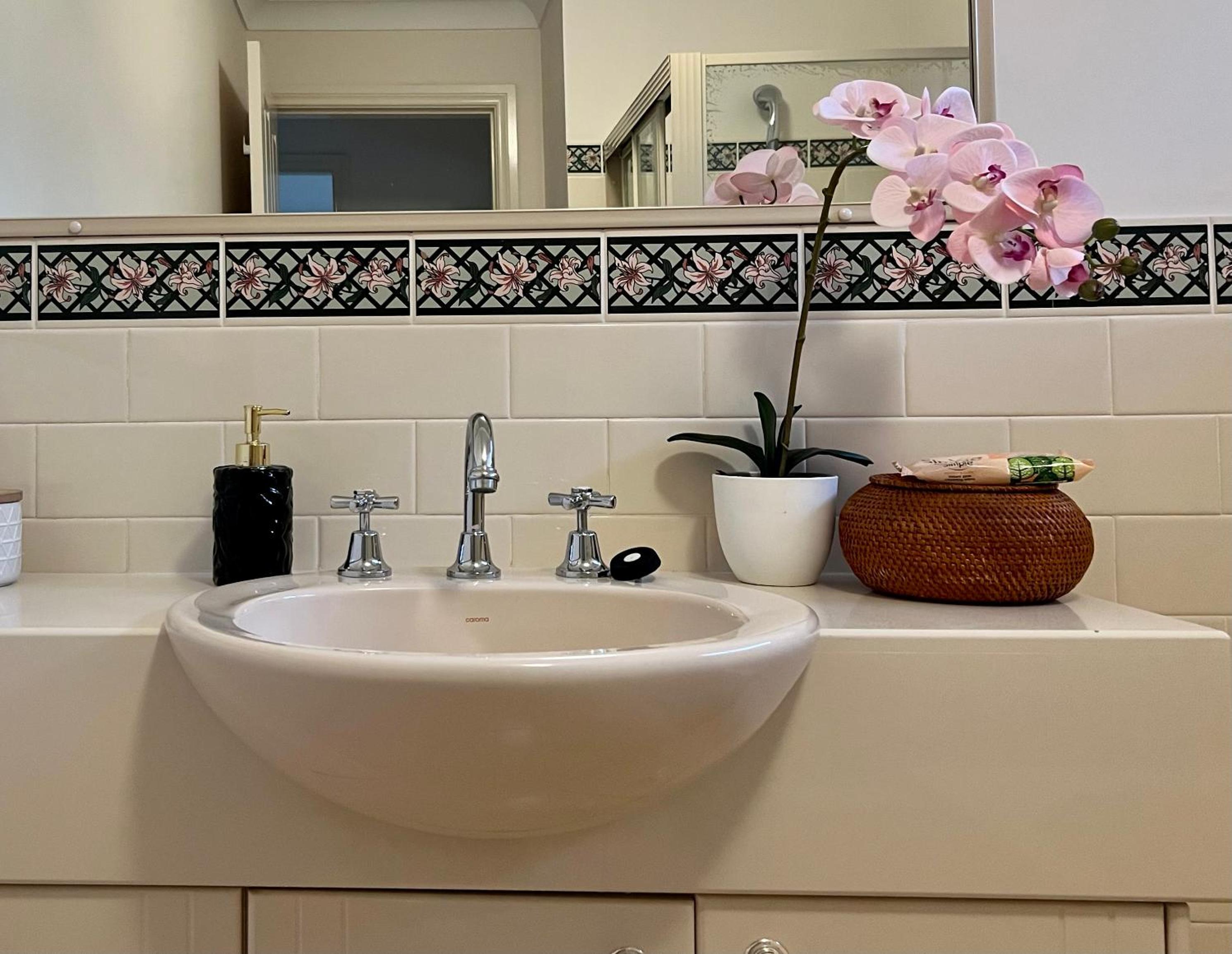 3 Bedroom Town house near Gosford CBD Sleeps 6 plus