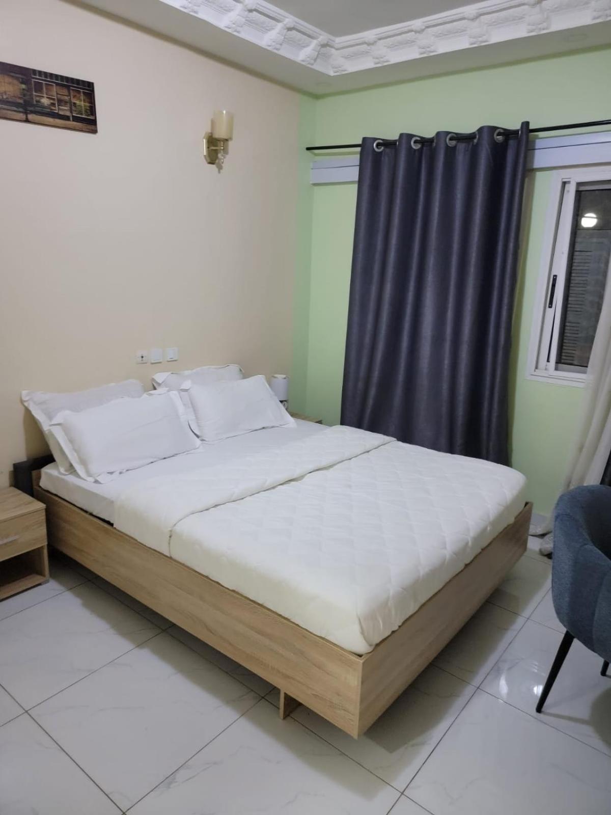 Primeshare Luxury Apartments for Family Travelers with Swimming Pool, Yaounde