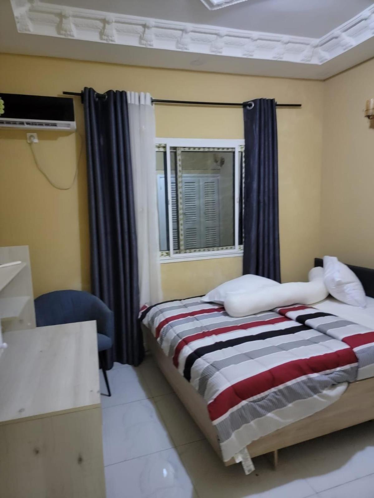 Primeshare Luxury Apartments for Family Travelers with Swimming Pool, Yaounde