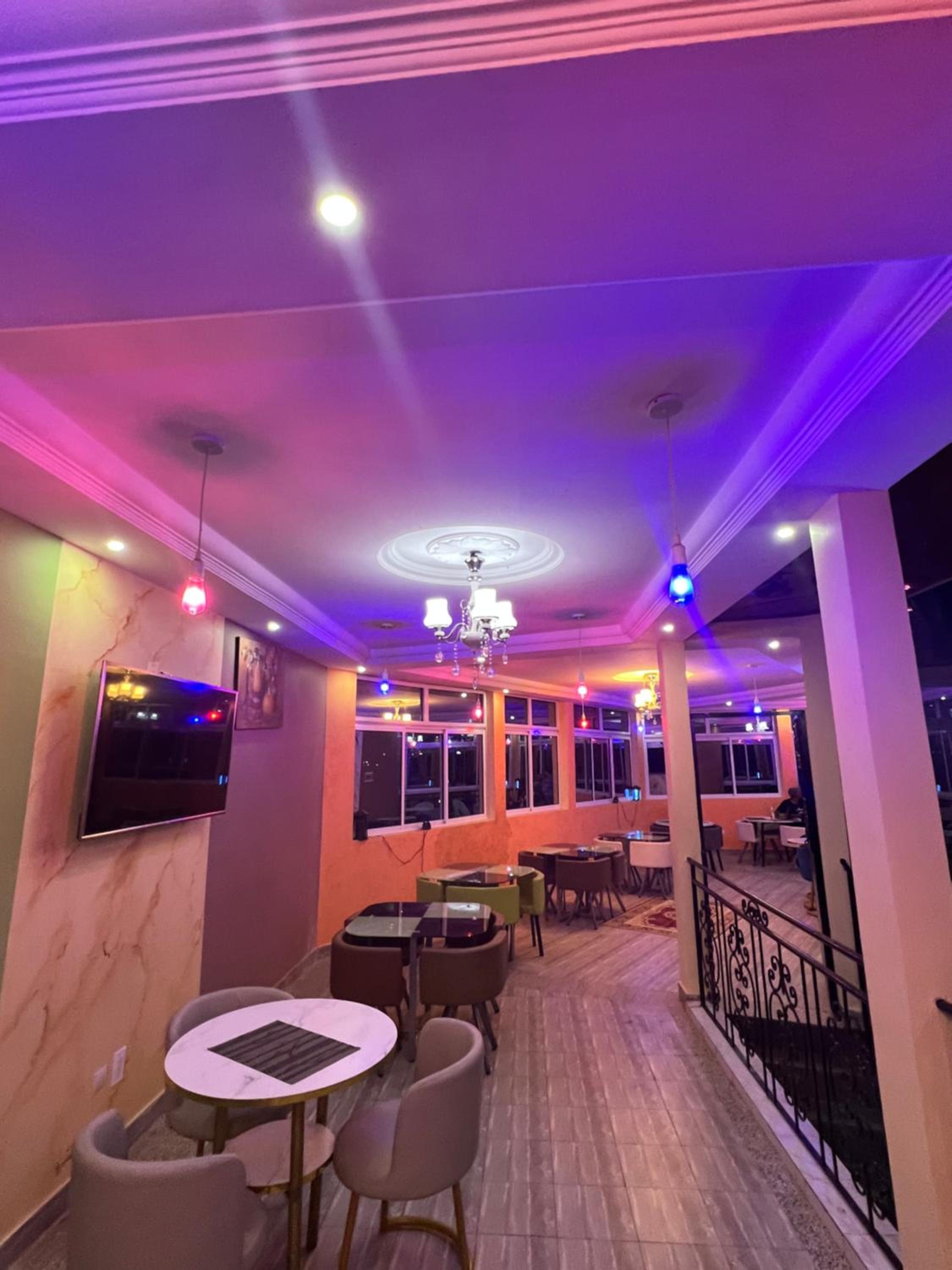Primeshare Luxury Apartments for Family Travelers with Swimming Pool, Yaounde