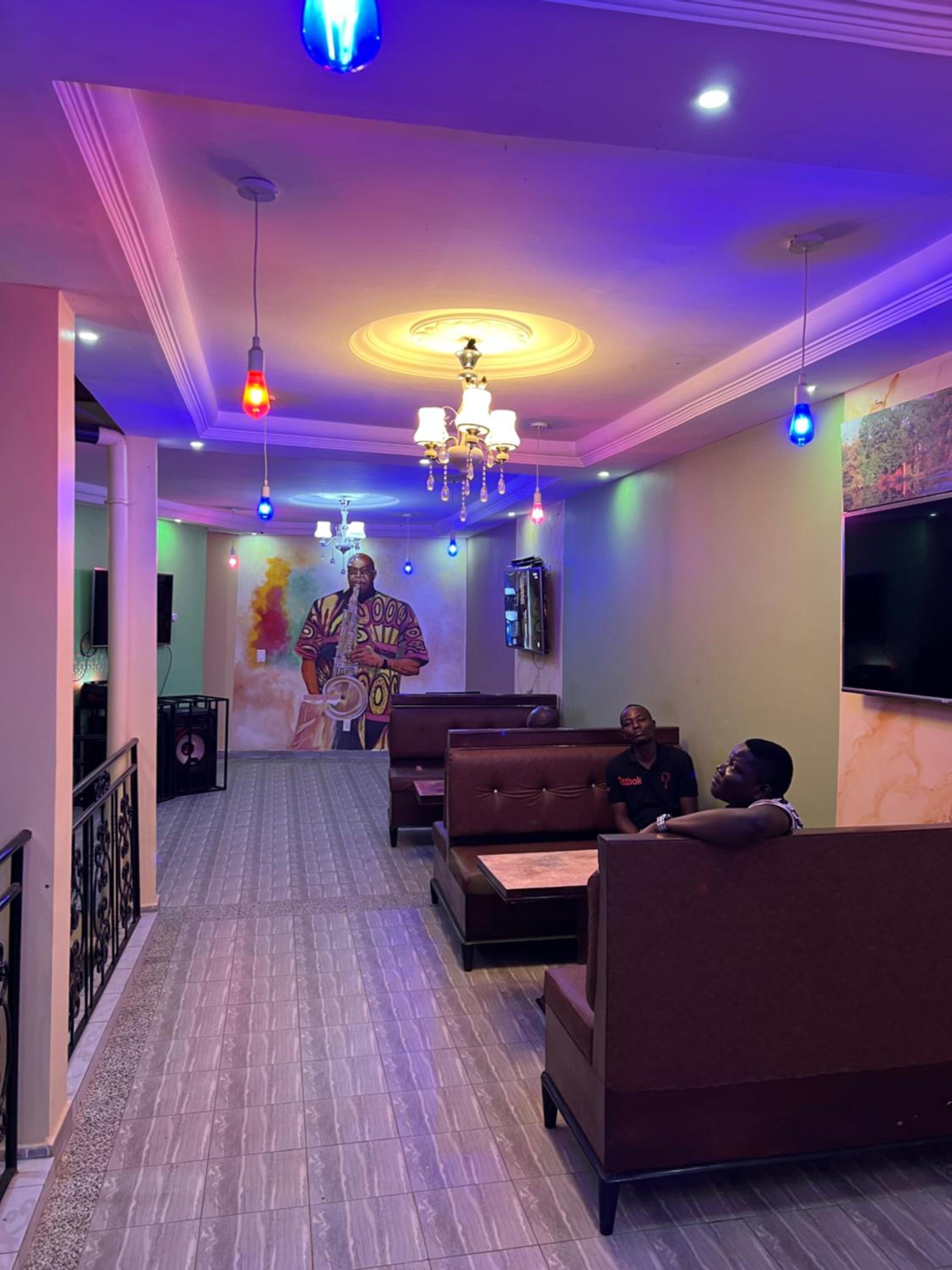 Primeshare Luxury Apartments for Family Travelers with Swimming Pool, Yaounde