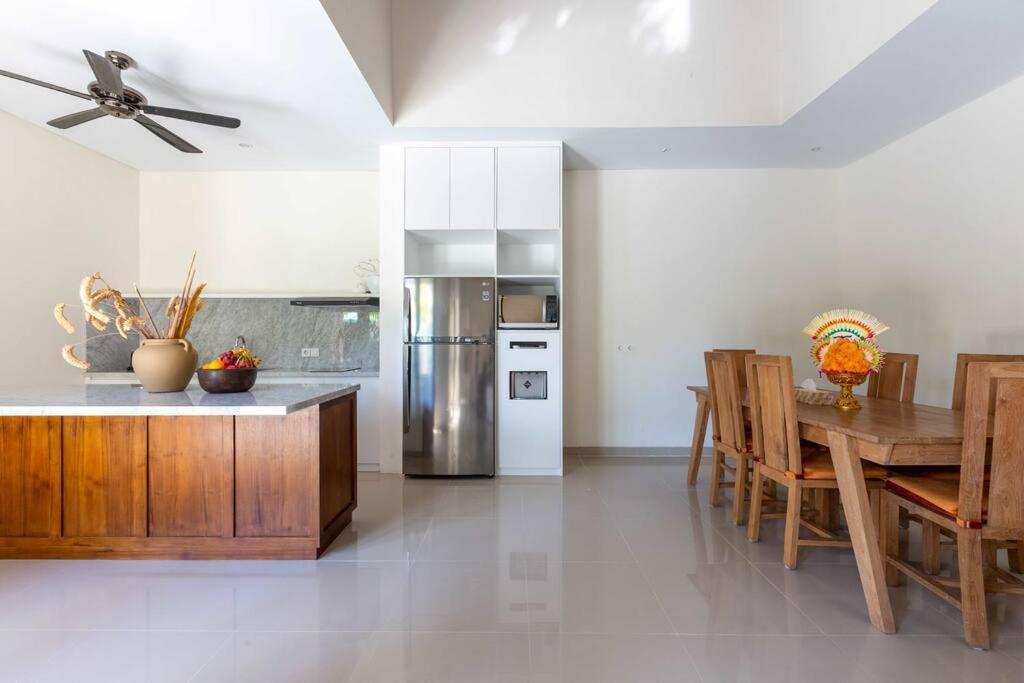 Villa Stella - Tranquillity by the beach view 4