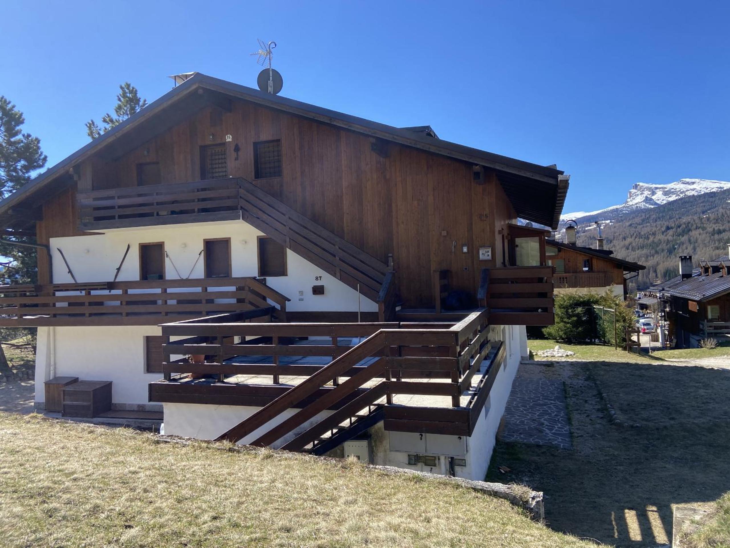 Casa Ca dei Pini view 2