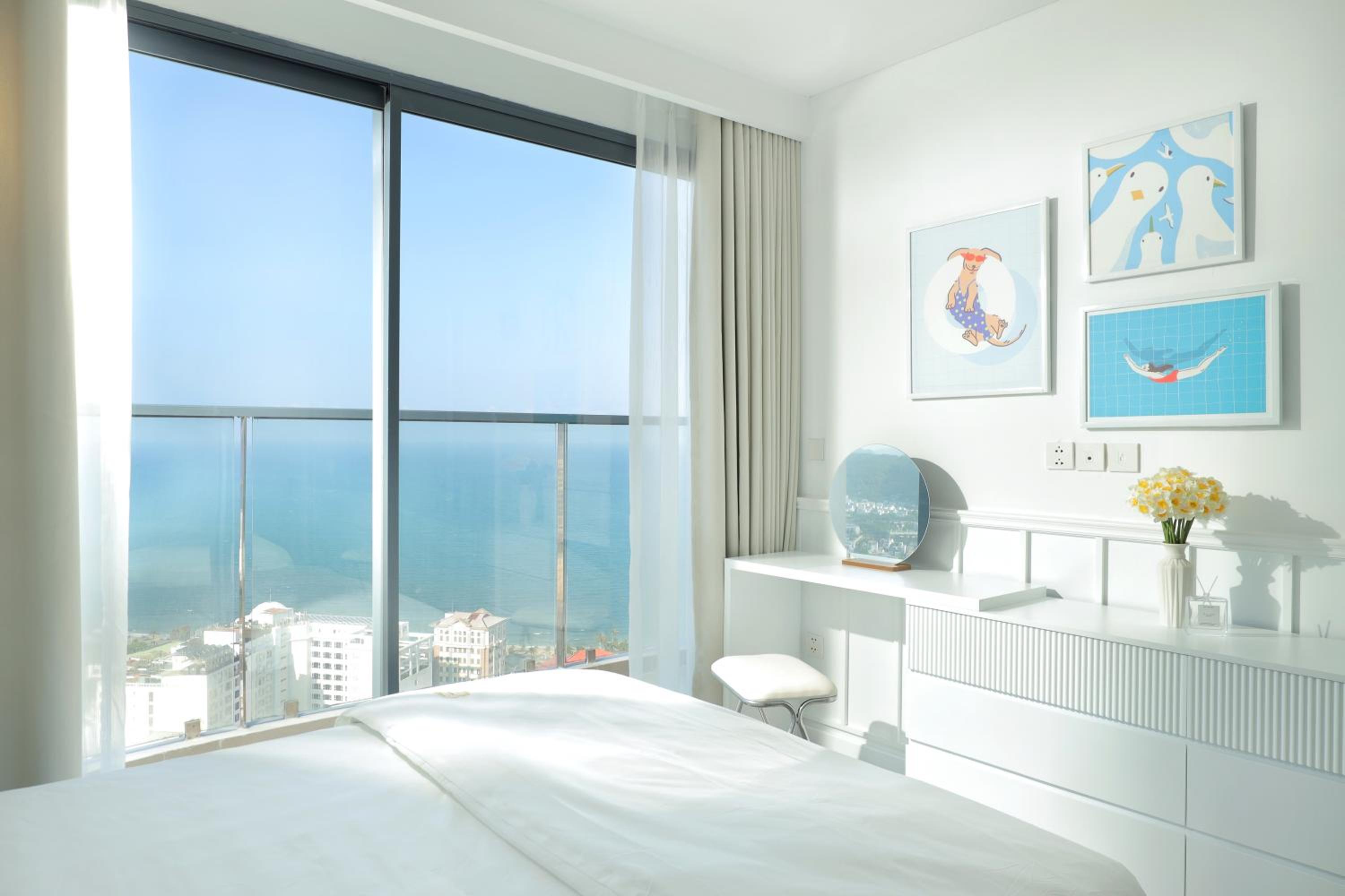 CuddleNCare 2BR Ocean View - Marina Suites view 3