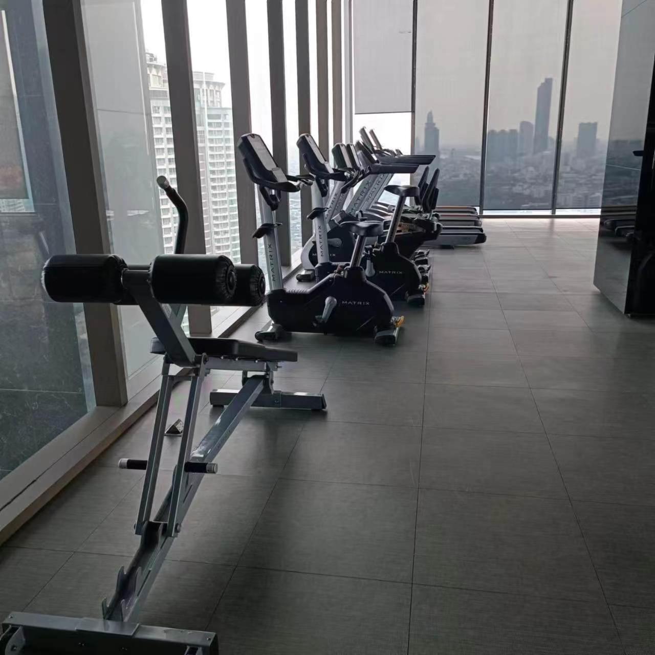 Sathon Luxury High-rise Apartment City View KingPower ,IconSiam ,BNH,Silom