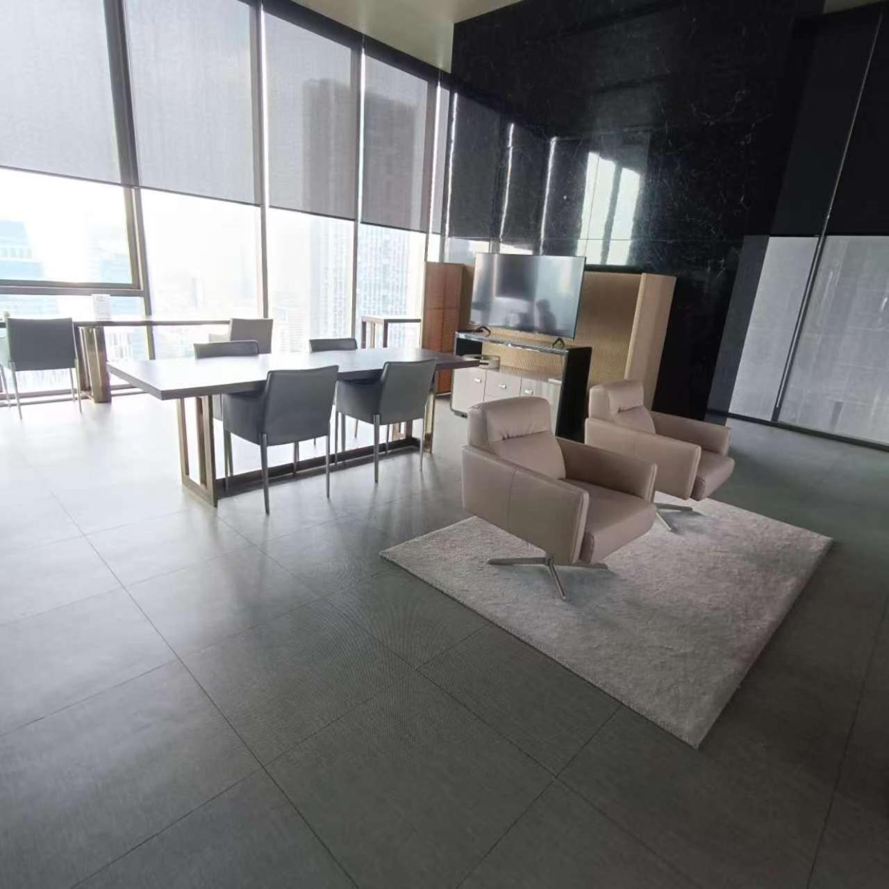 Sathon Luxury High-rise Apartment City View KingPower ,IconSiam ,BNH,Silom