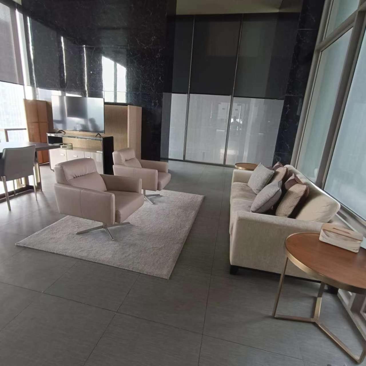 Sathon Luxury High-rise Apartment City View KingPower ,IconSiam ,BNH,Silom