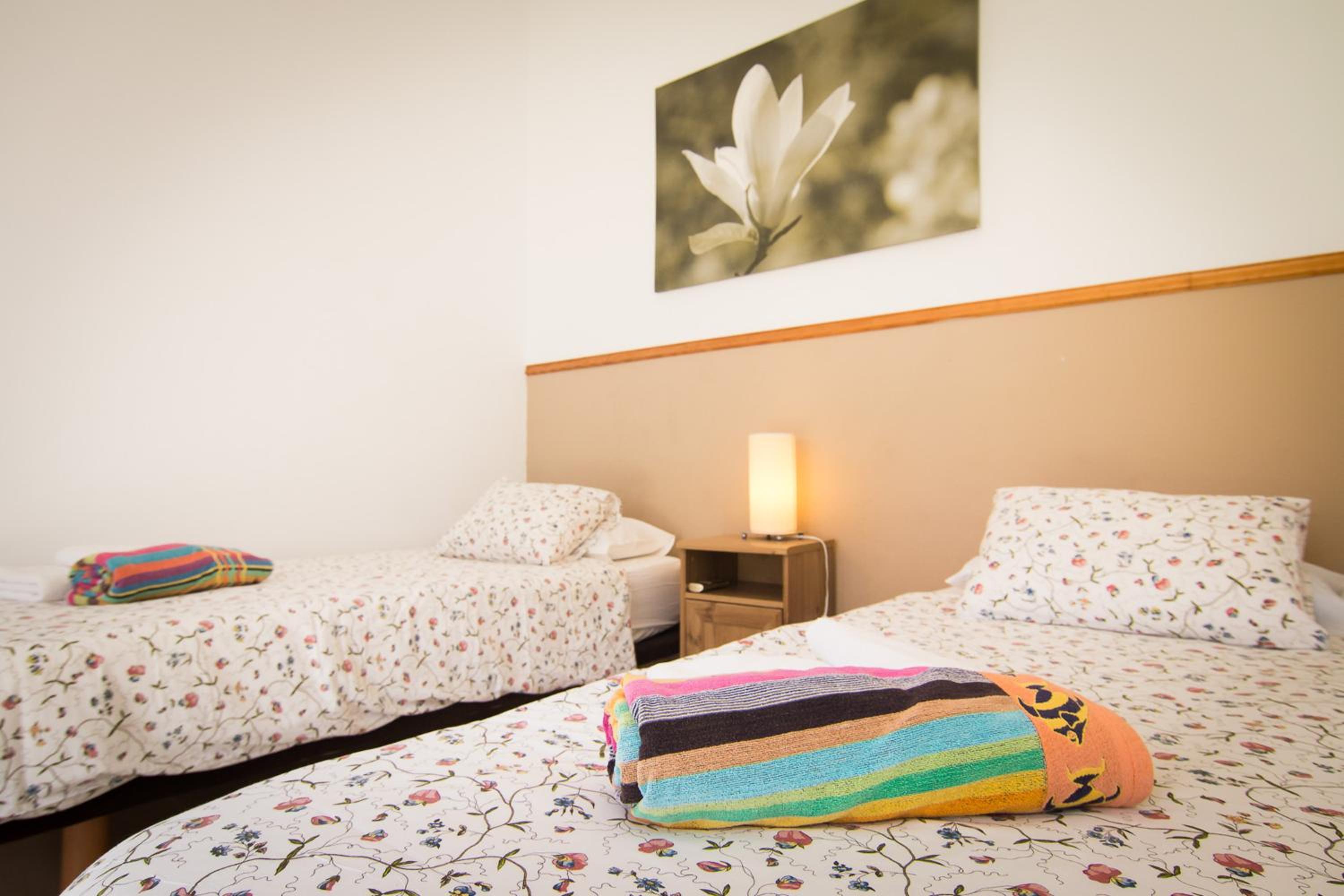 Holidays2Fuengirola Villa 6 bedroom 200 mts Beach