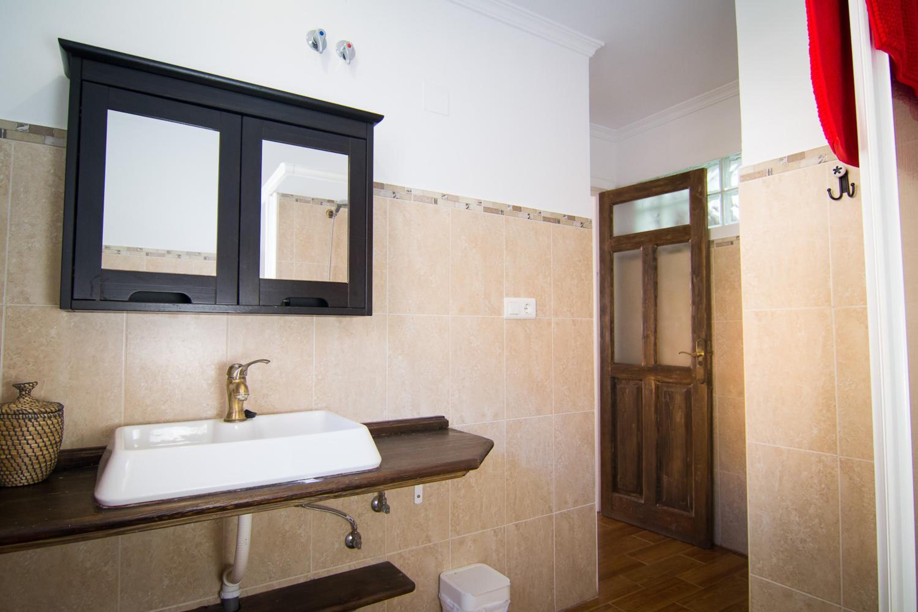 Holidays2Fuengirola Villa 6 bedroom 200 mts Beach