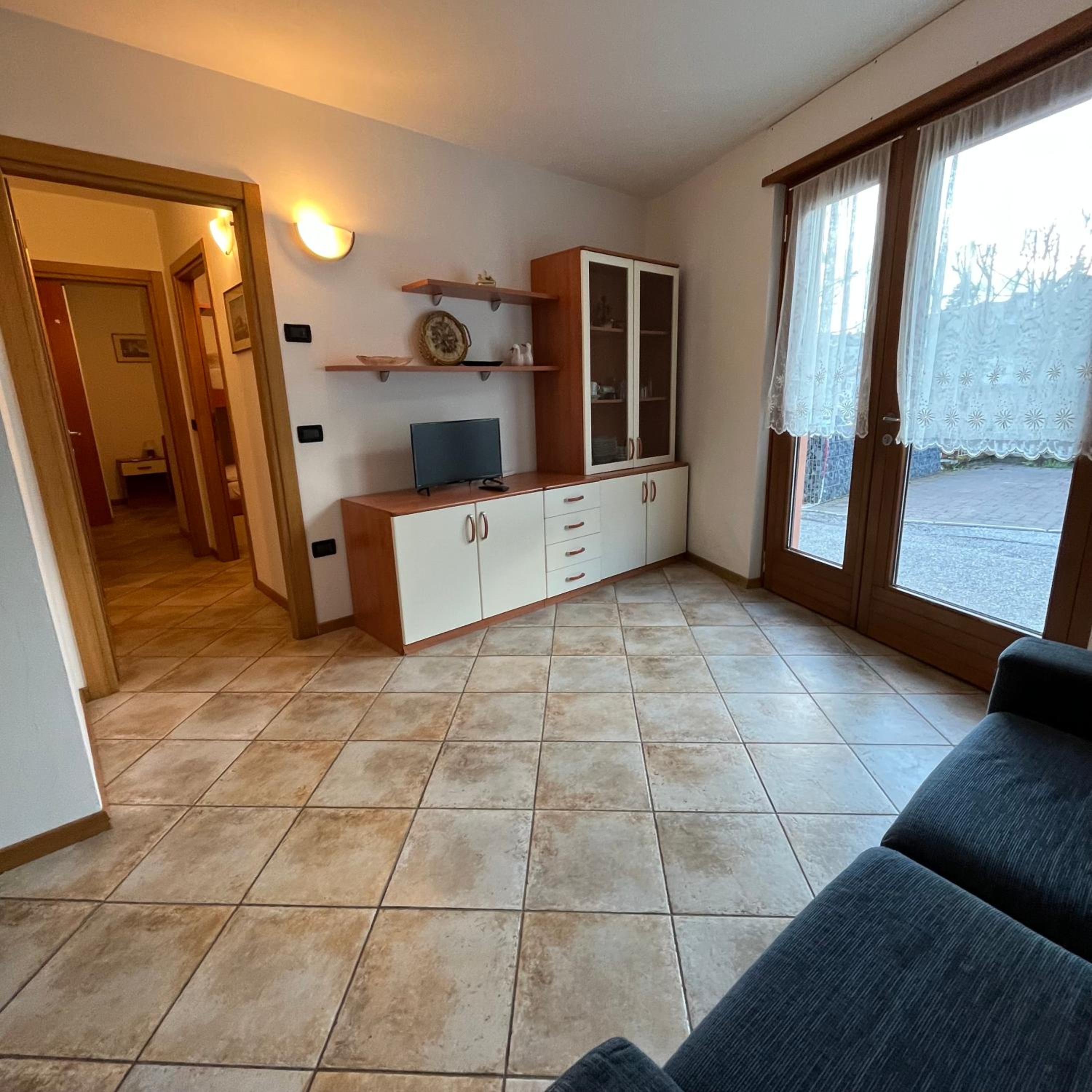 Trentino Apartments - Casa ai Fiori view 2