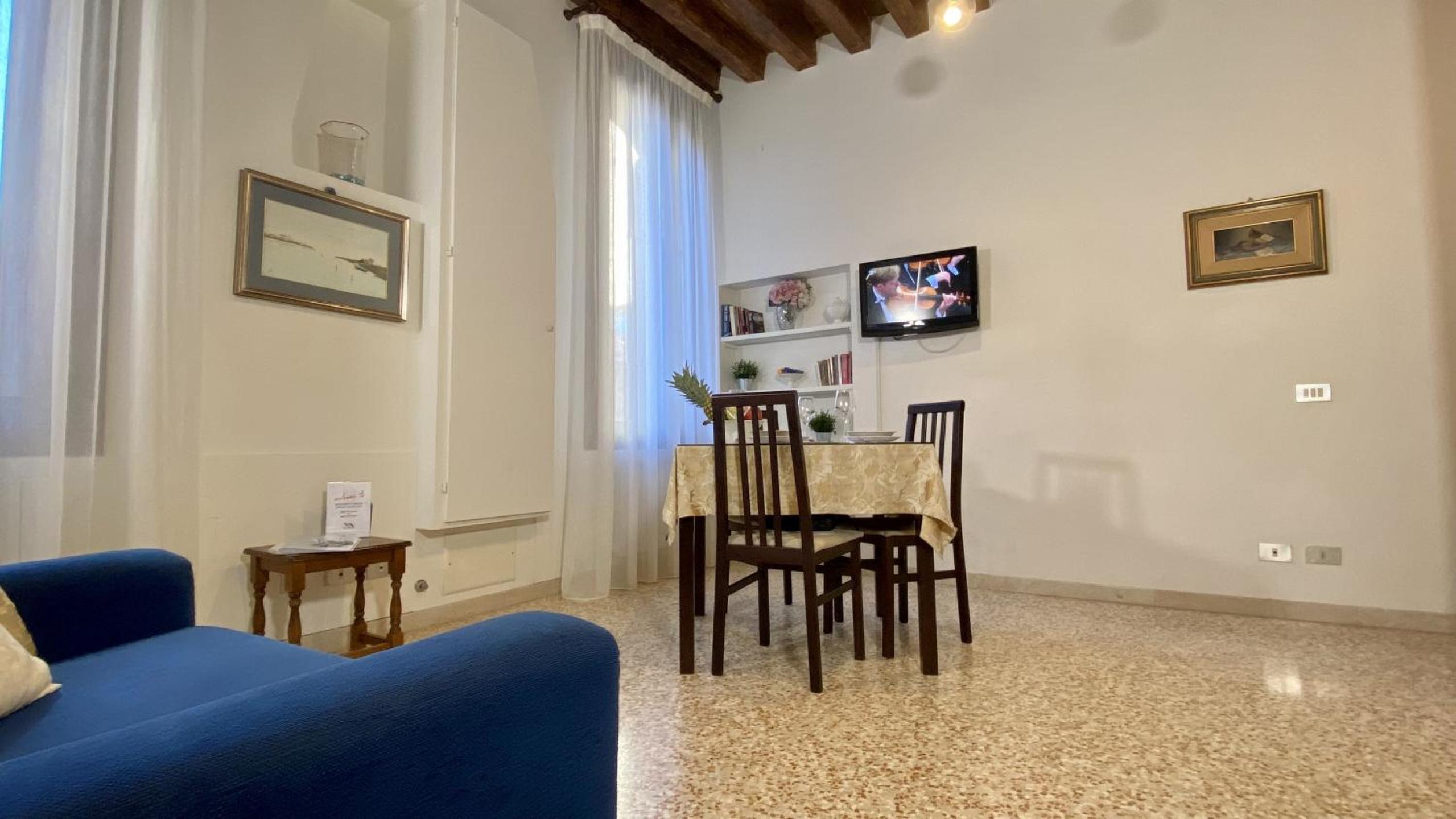 City Apartments Rialto Market