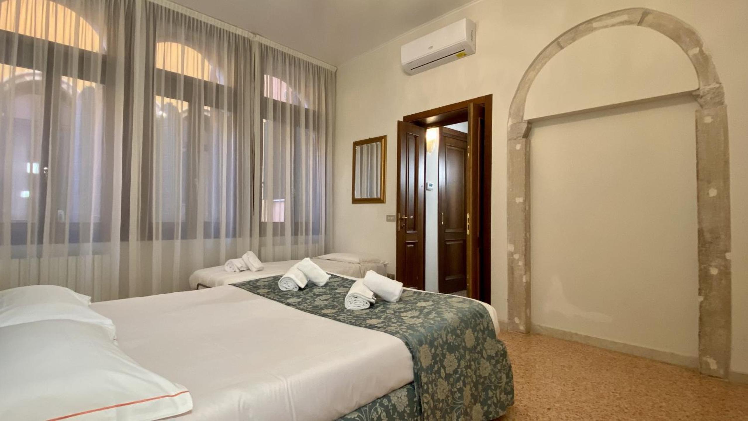 City Apartments Rialto Market