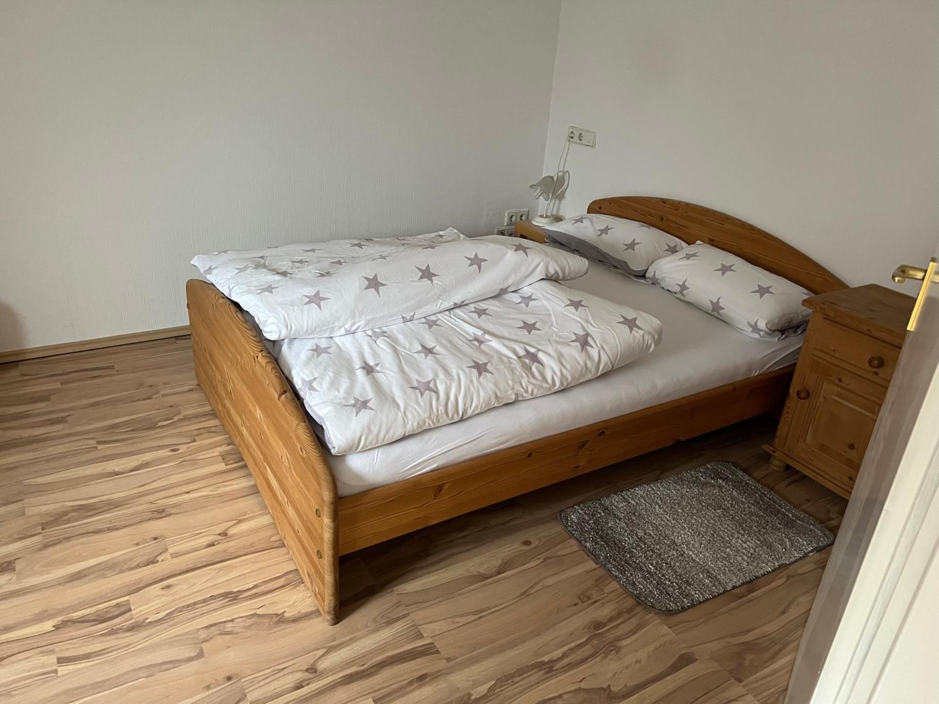 Ferienwohnung/Monteurwohnung in ruhigem Innenhof