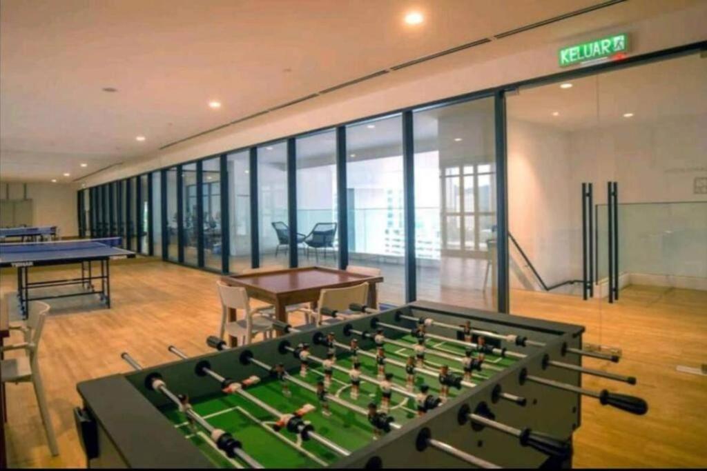 KLSentral-Bangsar-MidValley-2-10pax-Netflix-Balcony-Super Fast Internet